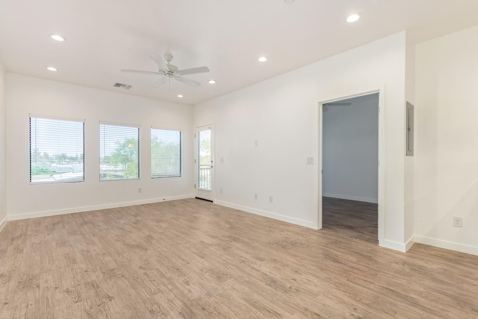 2063 E Lemon Street 3004
