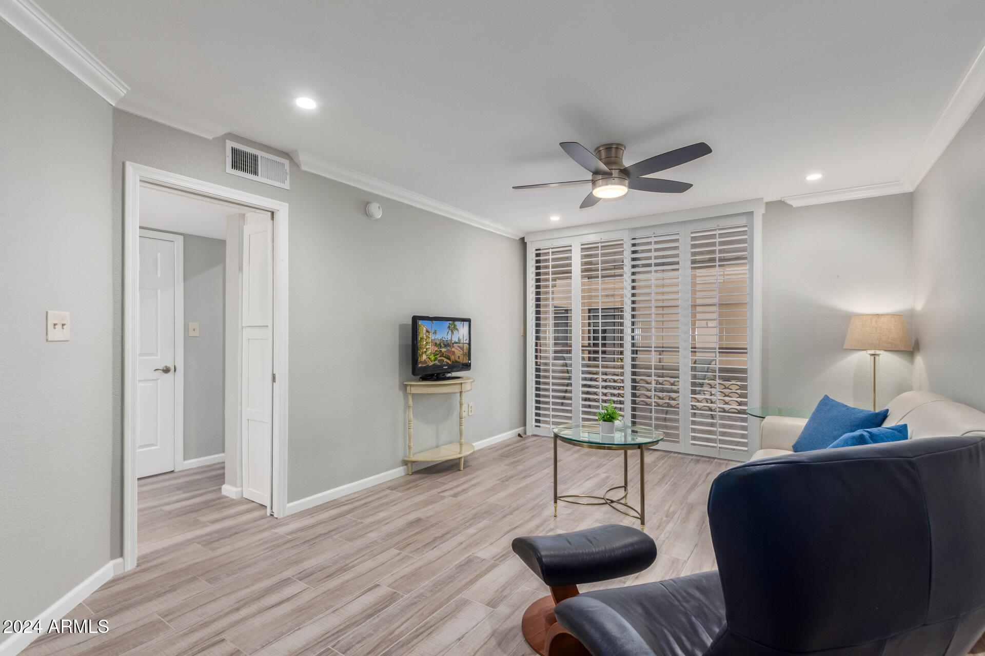 4200 N MILLER Road 309