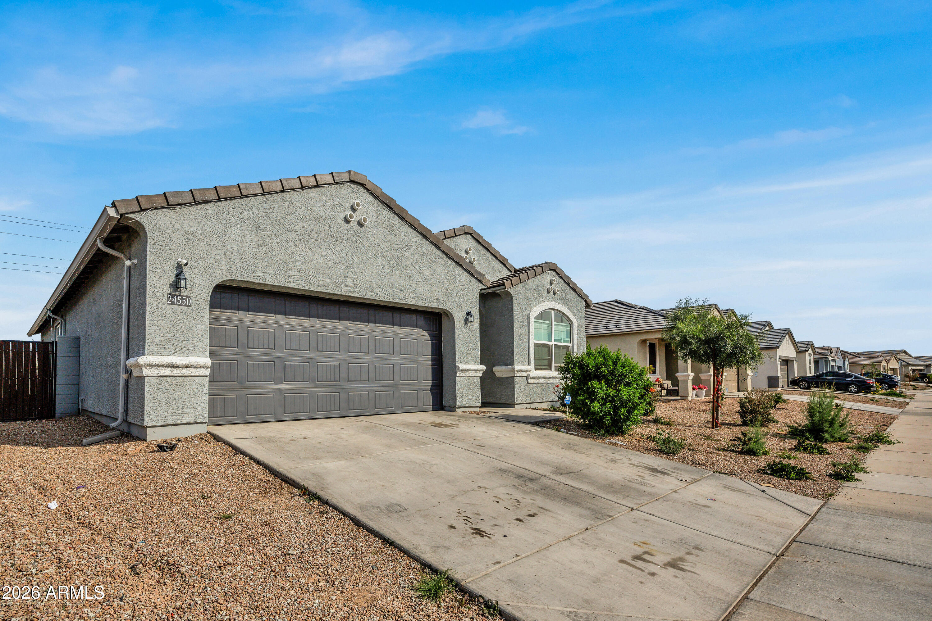 24550 W RAYMOND Street