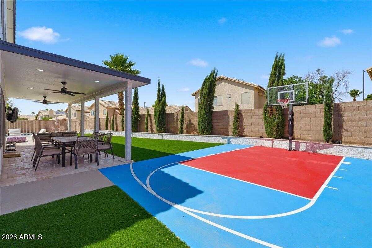 2442 S AUGUSTINE Circle