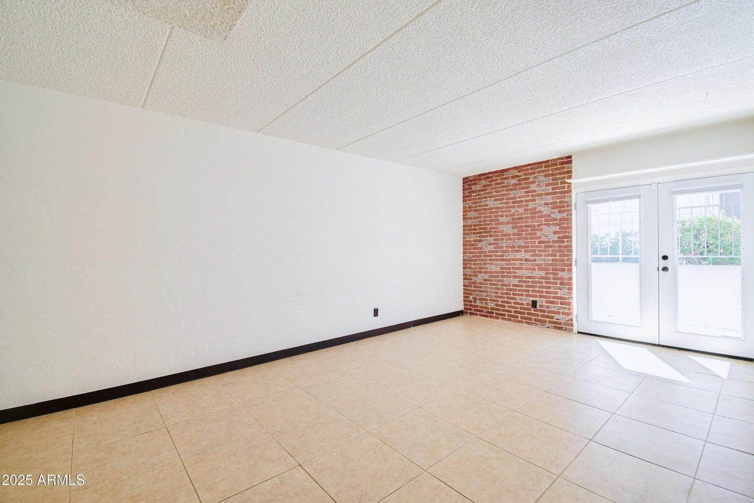 3416 N 44th Street Unit 8