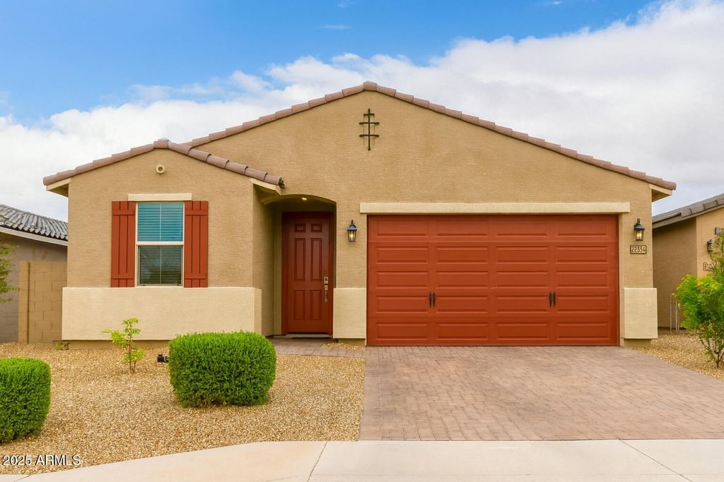 Photo of 22354 W Mohave Street, Buckeye, AZ 85326 (MLS # 6915425)