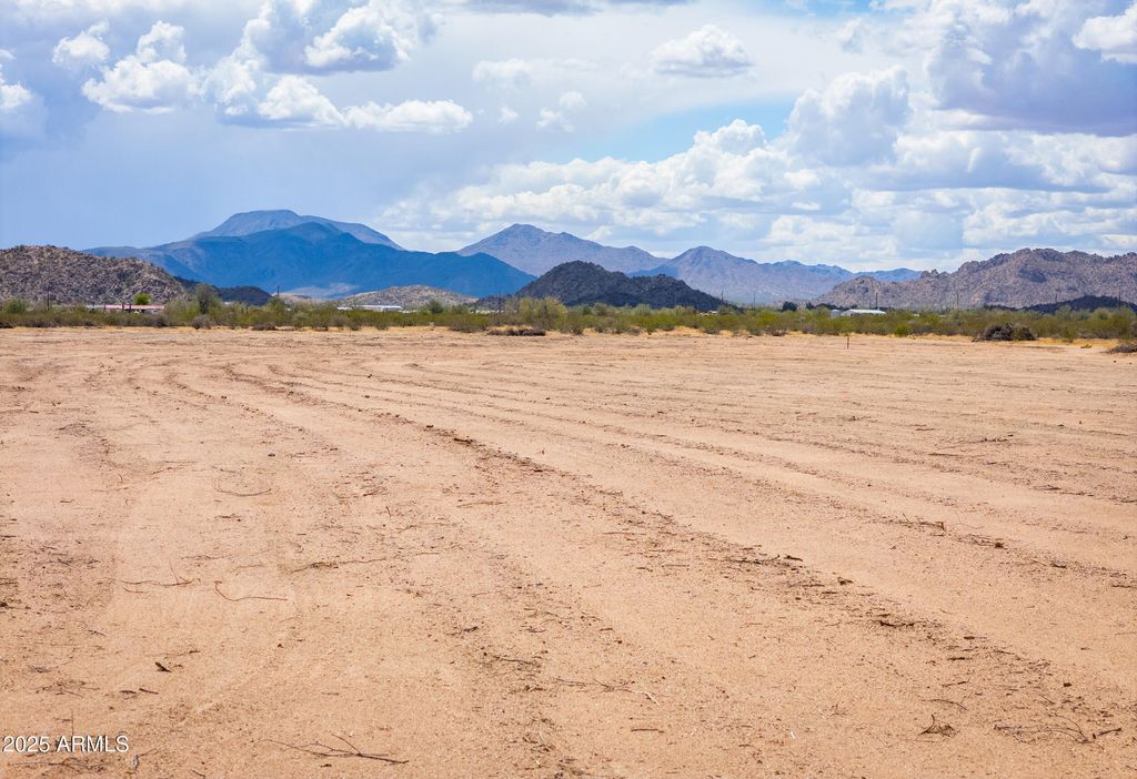 Photo of 0 N Jakobs Lane #0, Maricopa, AZ 85139 (MLS # 6846765)