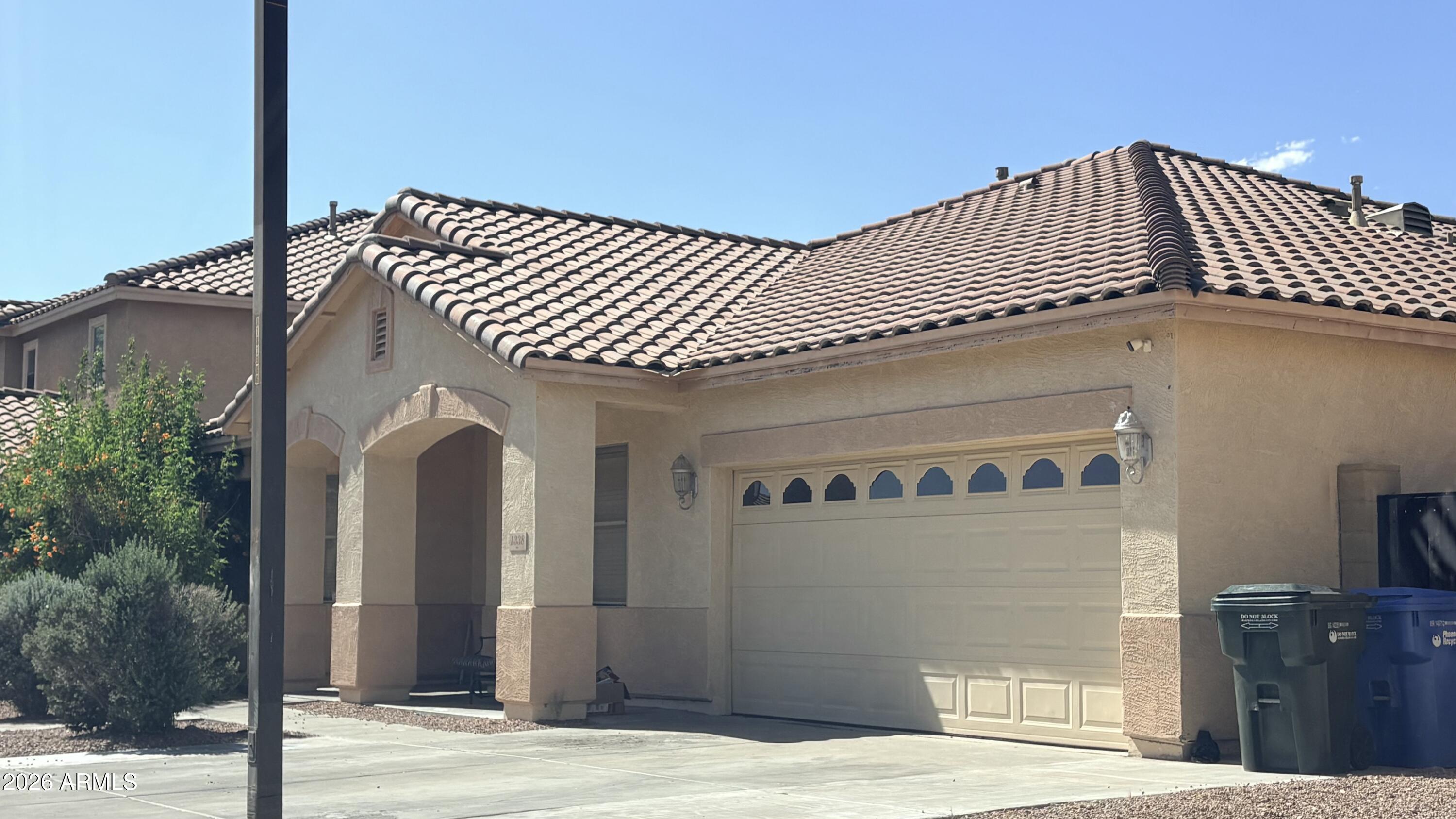 1338 E PEDRO Road