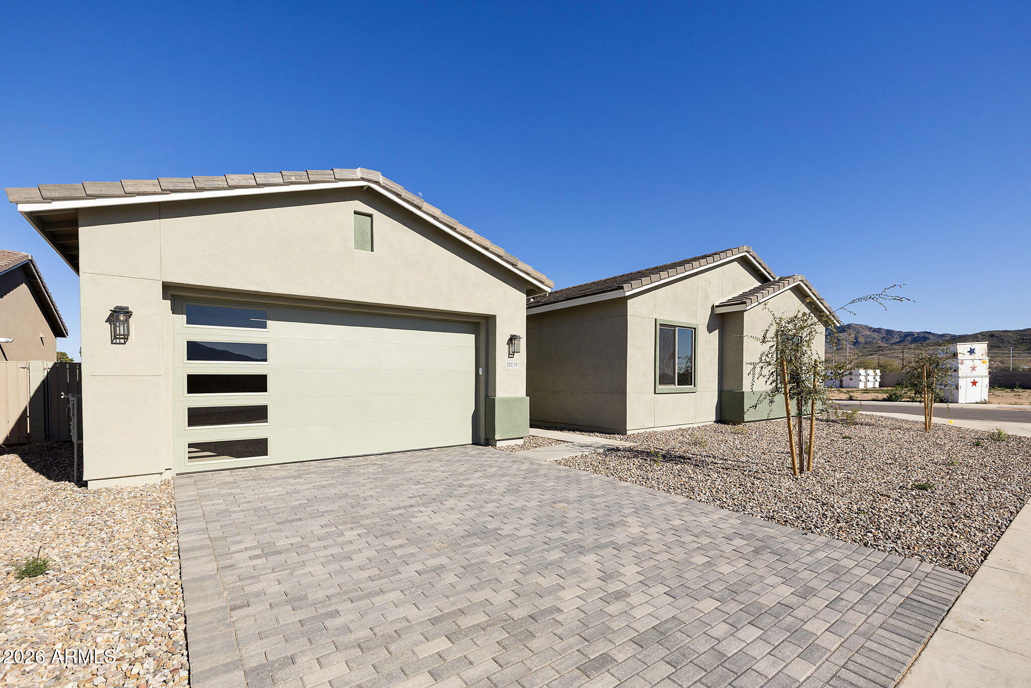 10139 S 51ST Lane