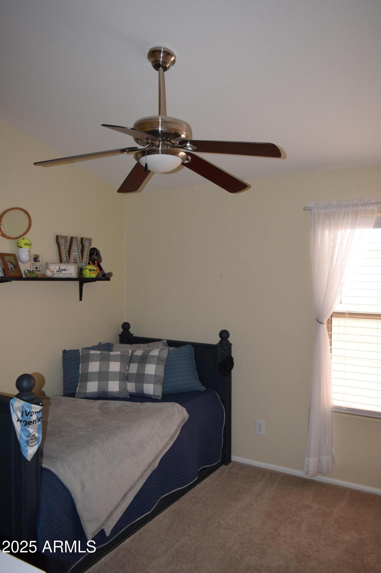 Phoenix, Arizona 85085, United States, 3 Bedrooms Bedrooms, ,2 BathroomsBathrooms,Residential,Active,160405