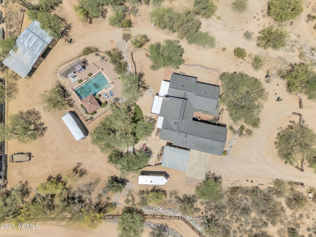 Photo of 7839 E Dixileta Drive, Scottsdale, AZ 85266 (MLS # 6875635)