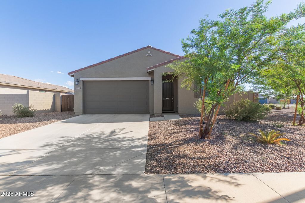Photo of 17969 W College Drive, Goodyear, AZ 85395 (MLS # 6917552)