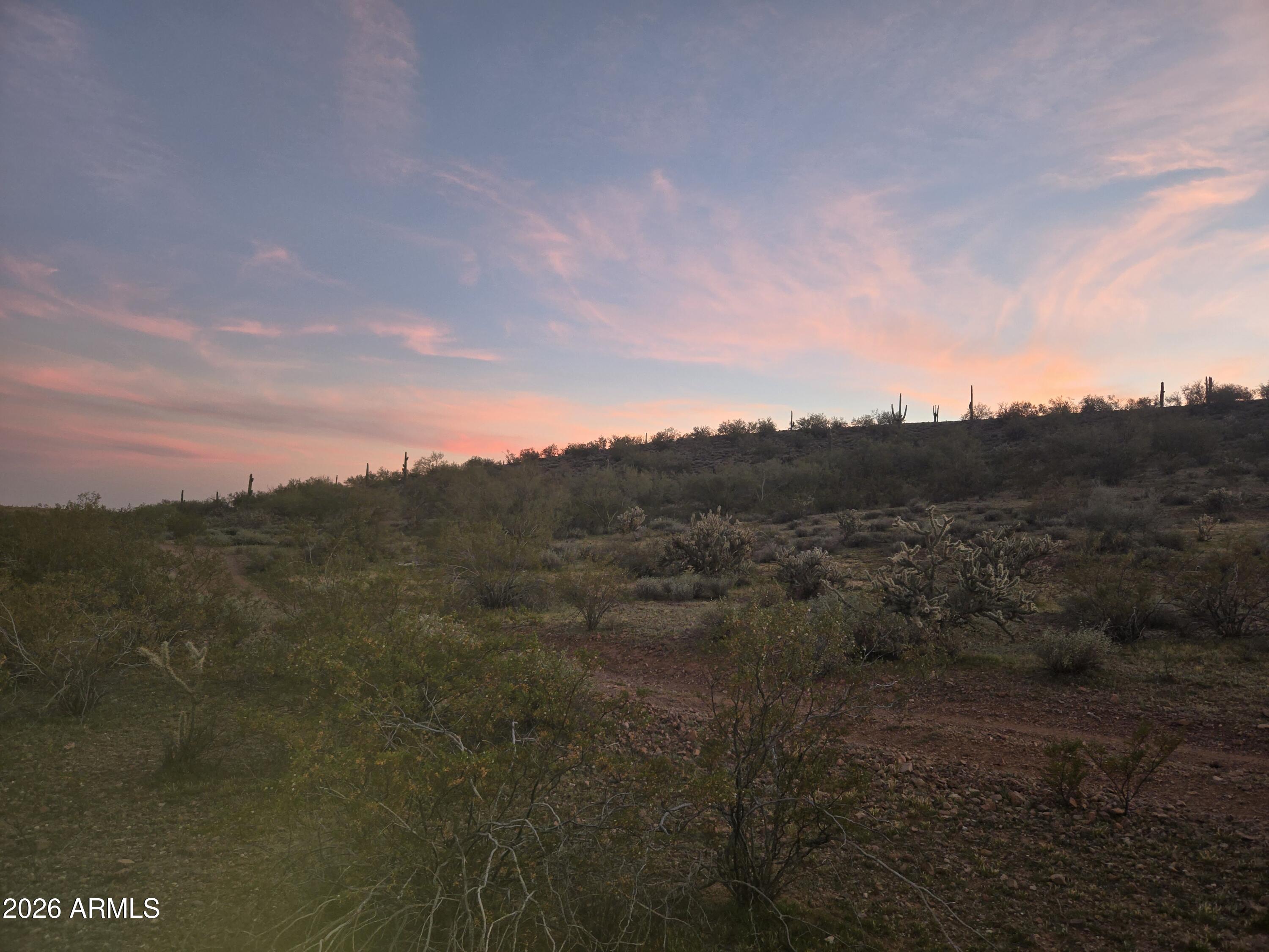 43009 N Castle Hot Springs Road '-'