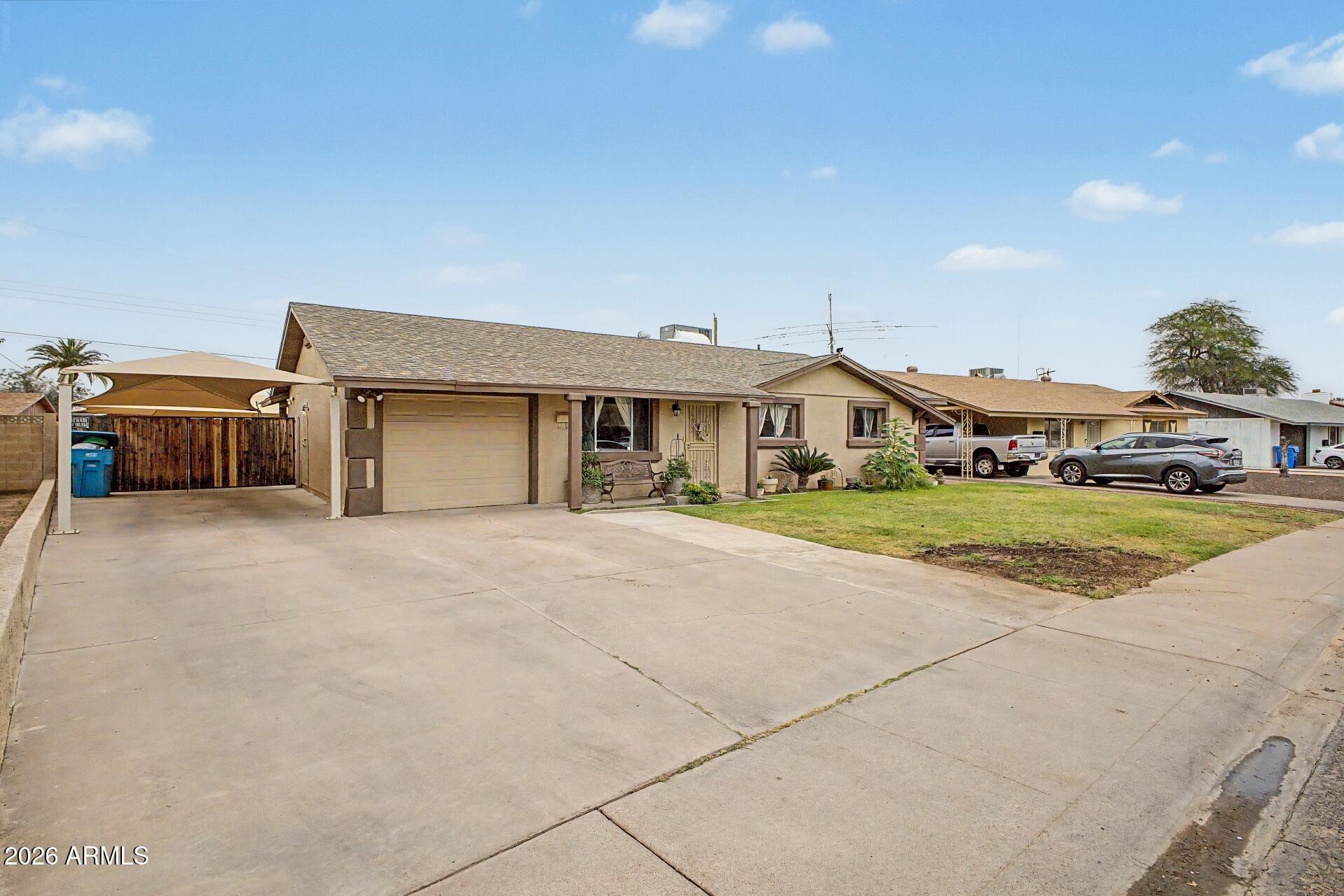 3613 W Echo Lane