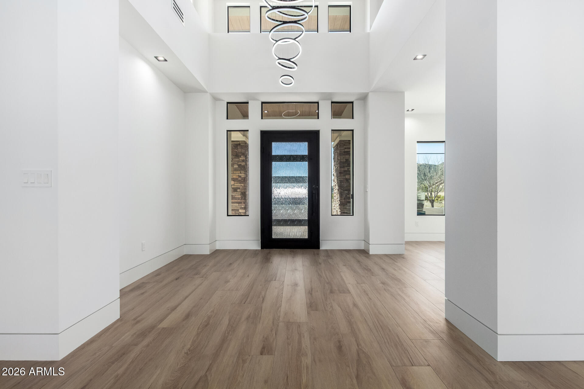 3139 N HERITAGE Street