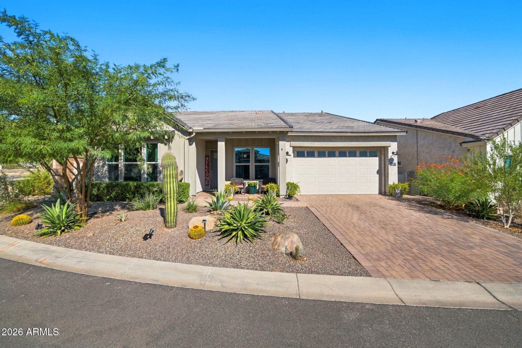 Photo of 21518 W Minnezona Avenue, Buckeye, AZ 85396 (MLS # 7091479)