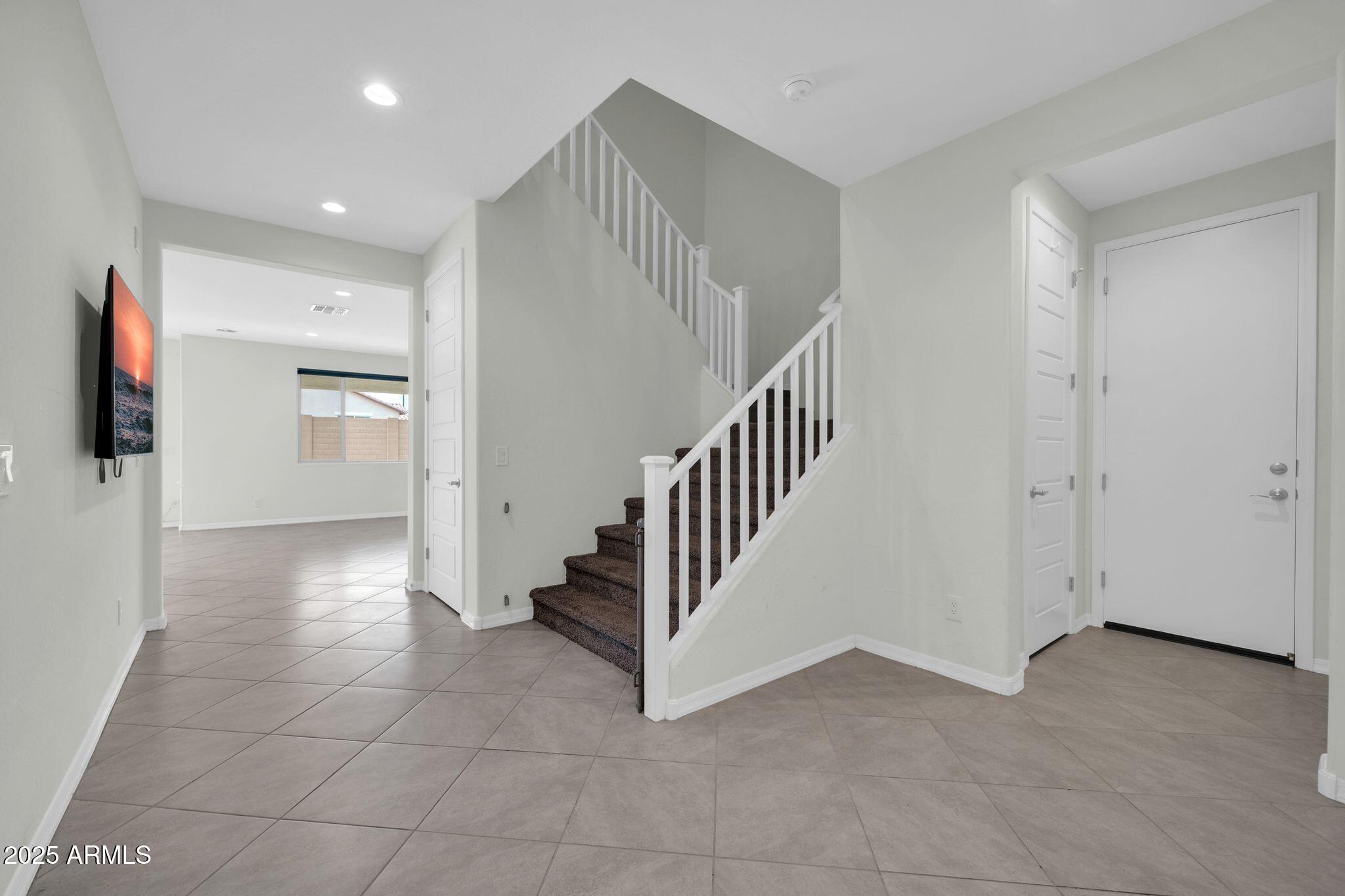 19026 W BECKER Lane