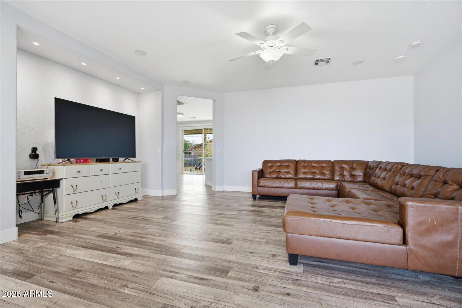 20305 W PEAK VIEW Road