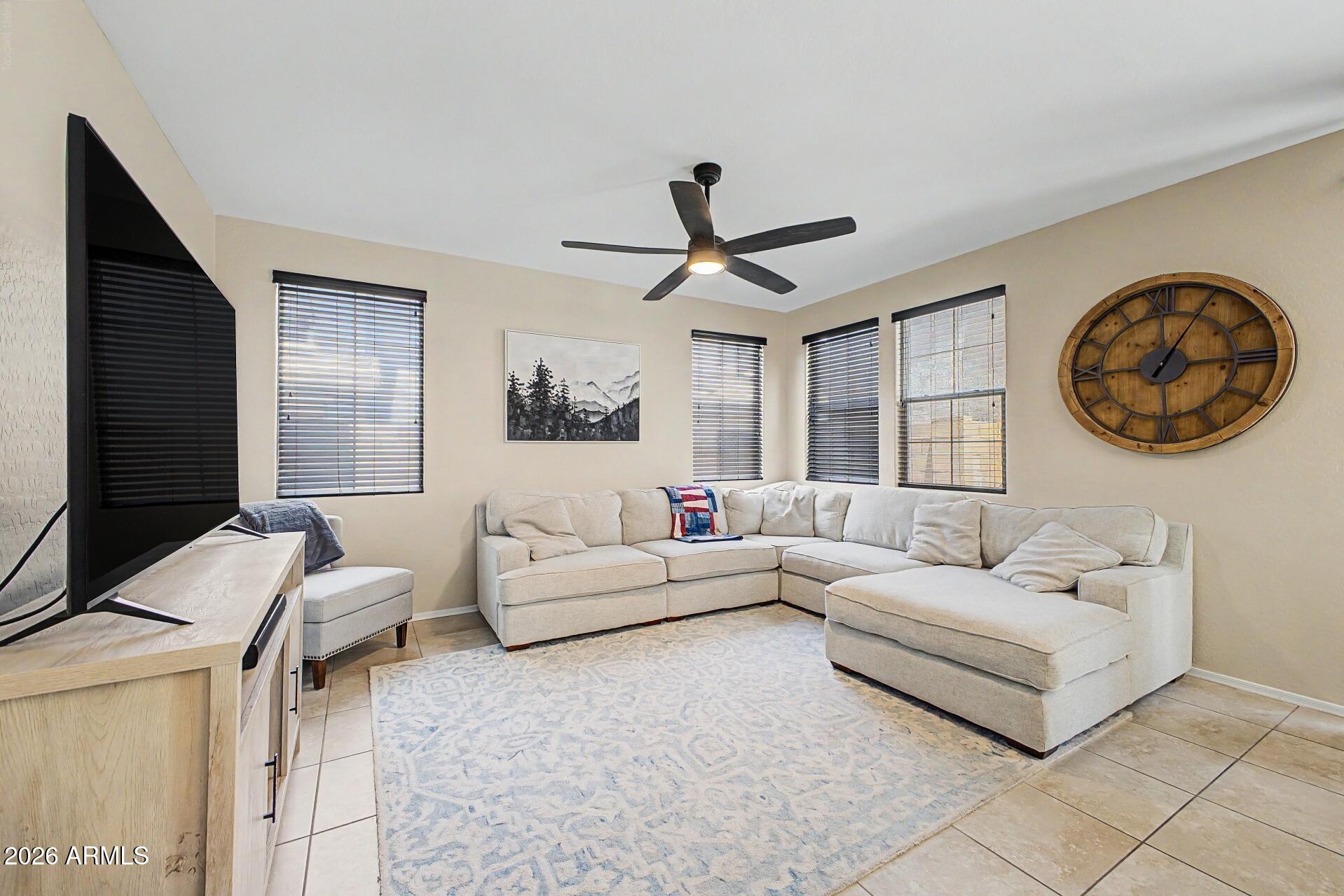 207 N SANDAL --