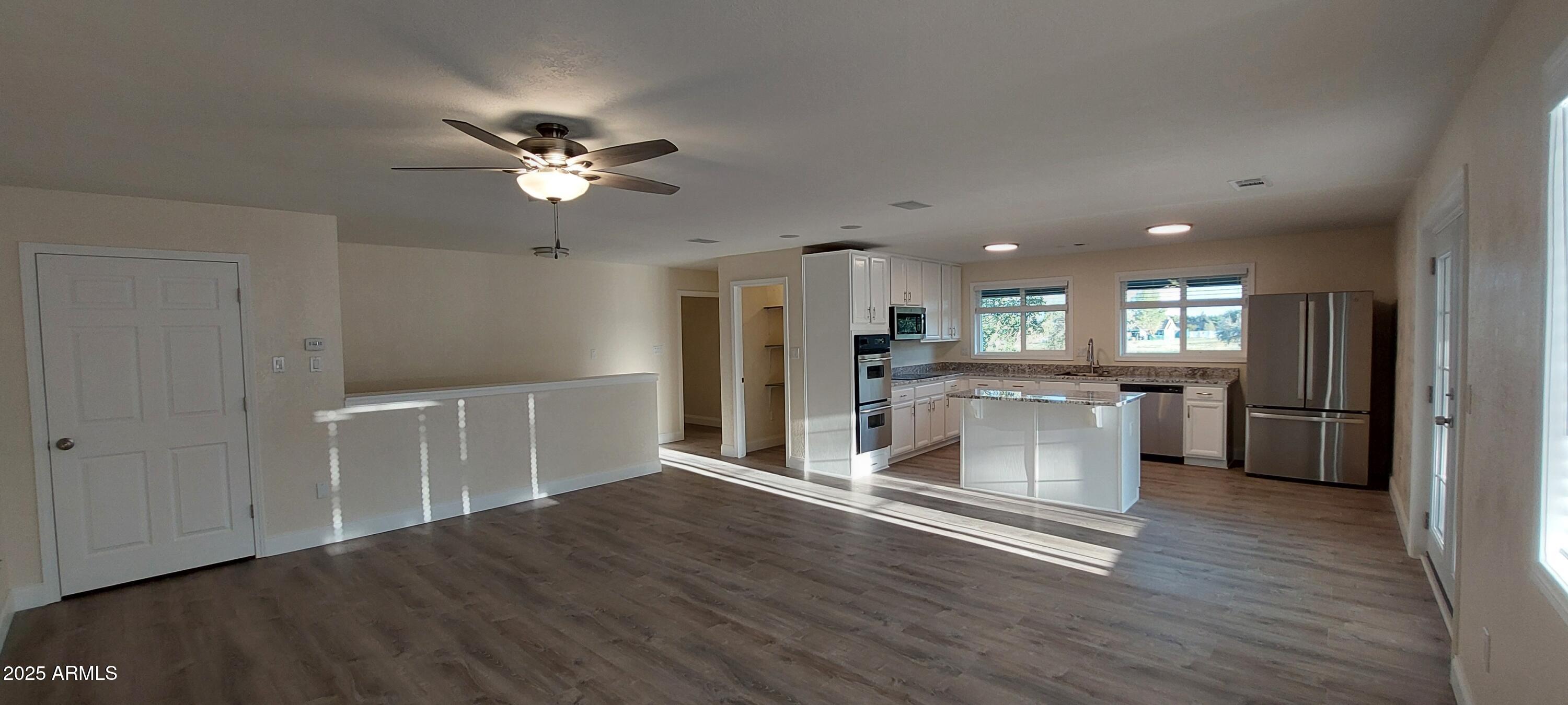 11285 Homestead Lane