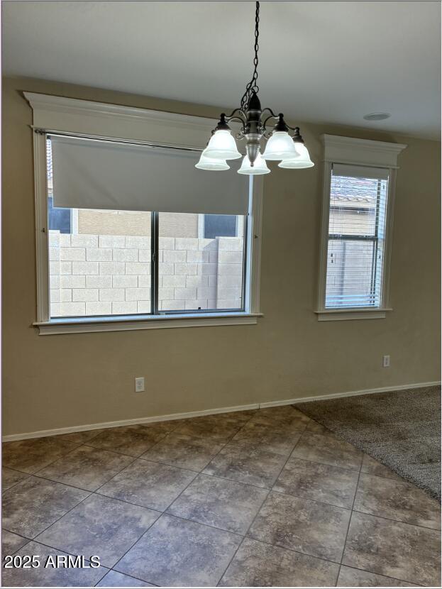 2747 E CLIFTON Avenue