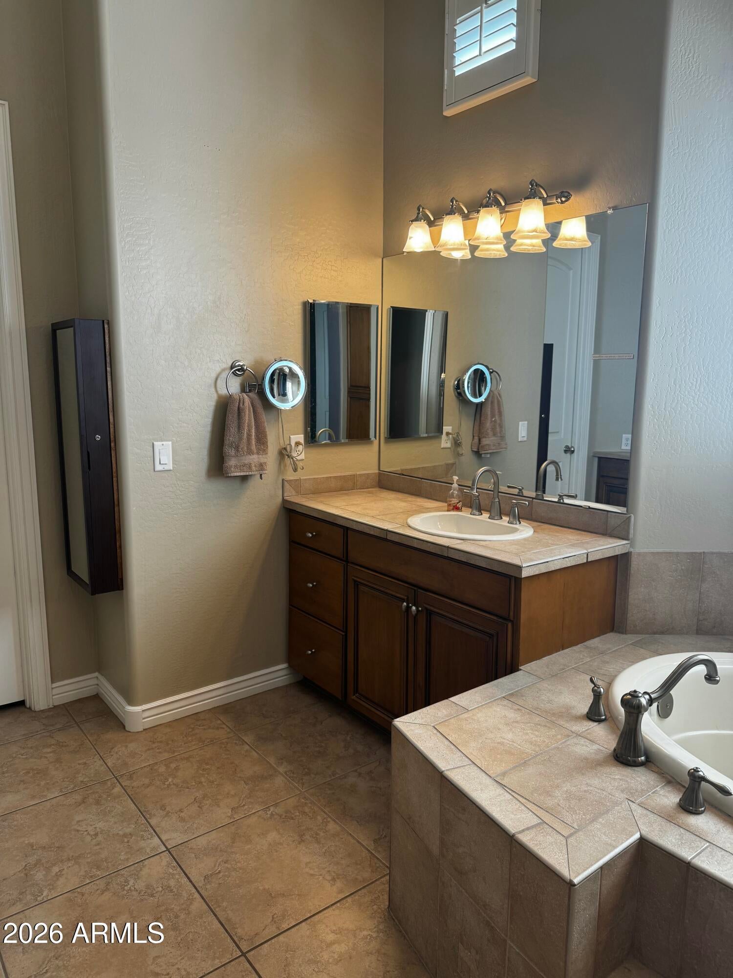 3771 E Sunnydale Dr, Queen Creek, AZ, 85142, USA, 4 Bedrooms Bedrooms, ,4 BathroomsBathrooms,Residential,Active,3771 E Sunnydale Dr,7017251