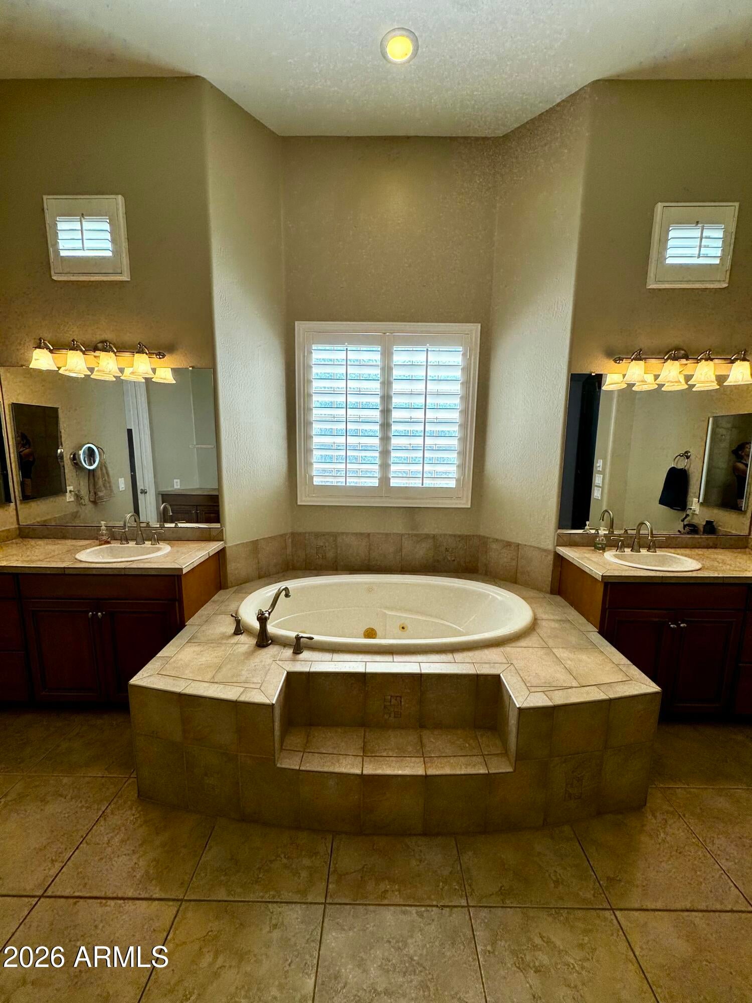 3771 E Sunnydale Dr, Queen Creek, AZ, 85142, USA, 4 Bedrooms Bedrooms, ,4 BathroomsBathrooms,Residential,Active,3771 E Sunnydale Dr,7017251
