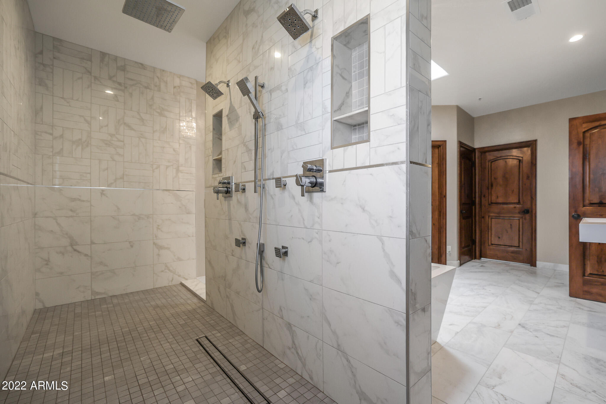 TROON RIDGE ESTATES 4 LOT 1-78 TR A-D - Residential