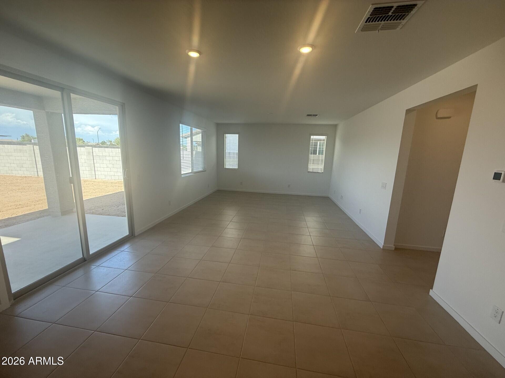 25178 W LA SALLE Street