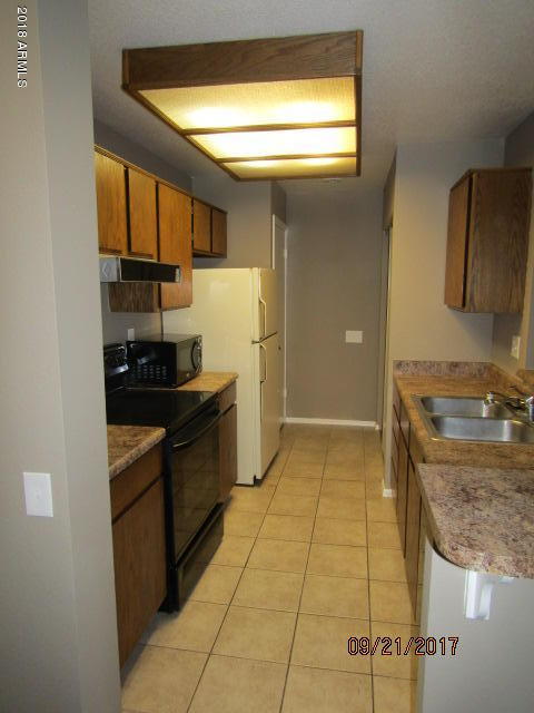 2035 S Elm Street Unit 204