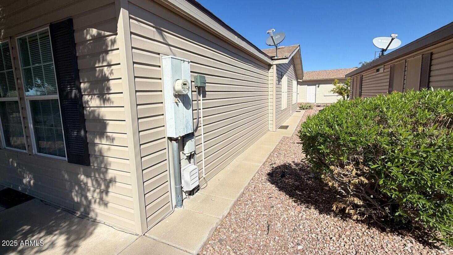3301 S GOLDFIELD Road OFC