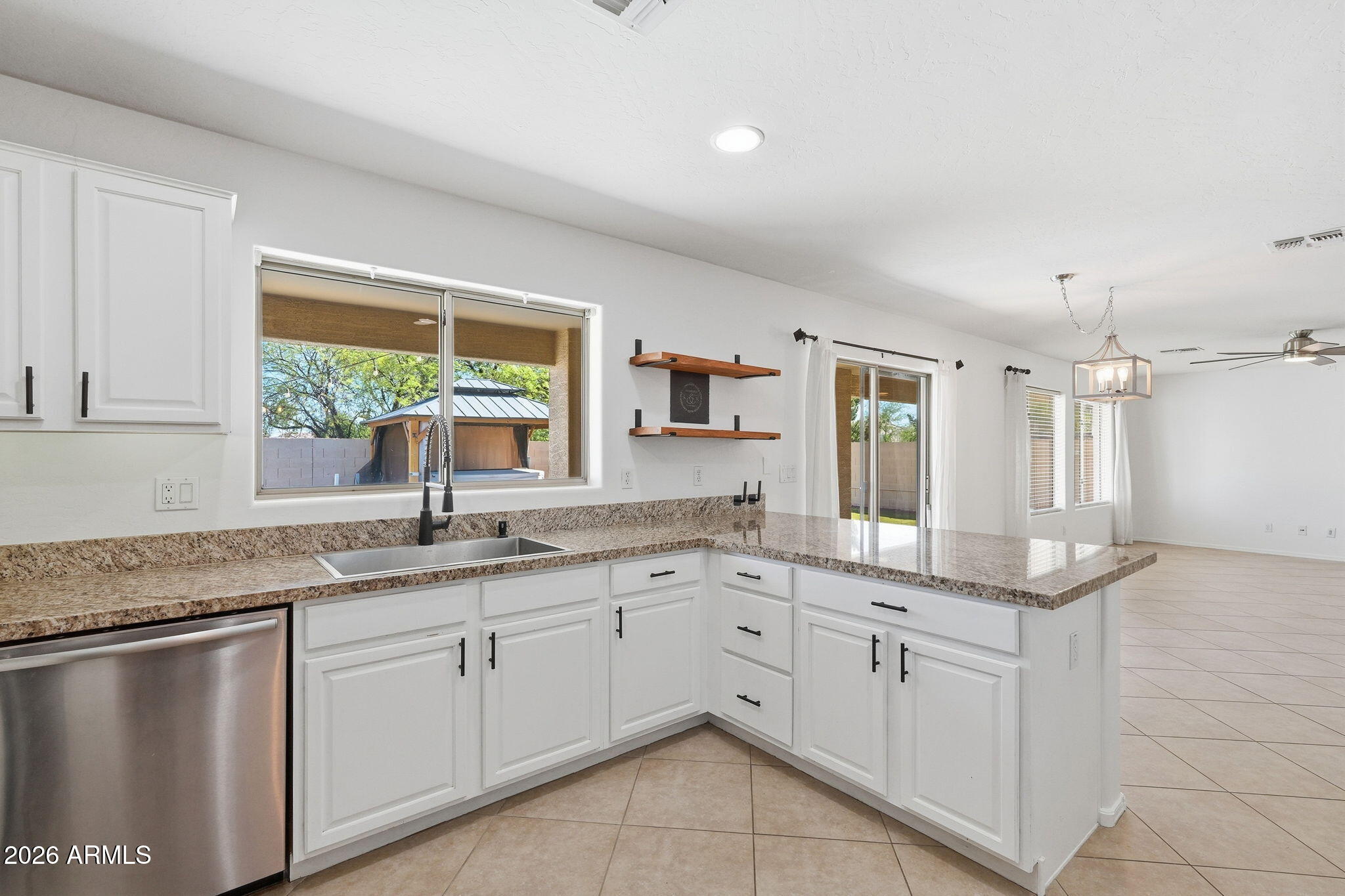 3370 E FLAMINGO Court