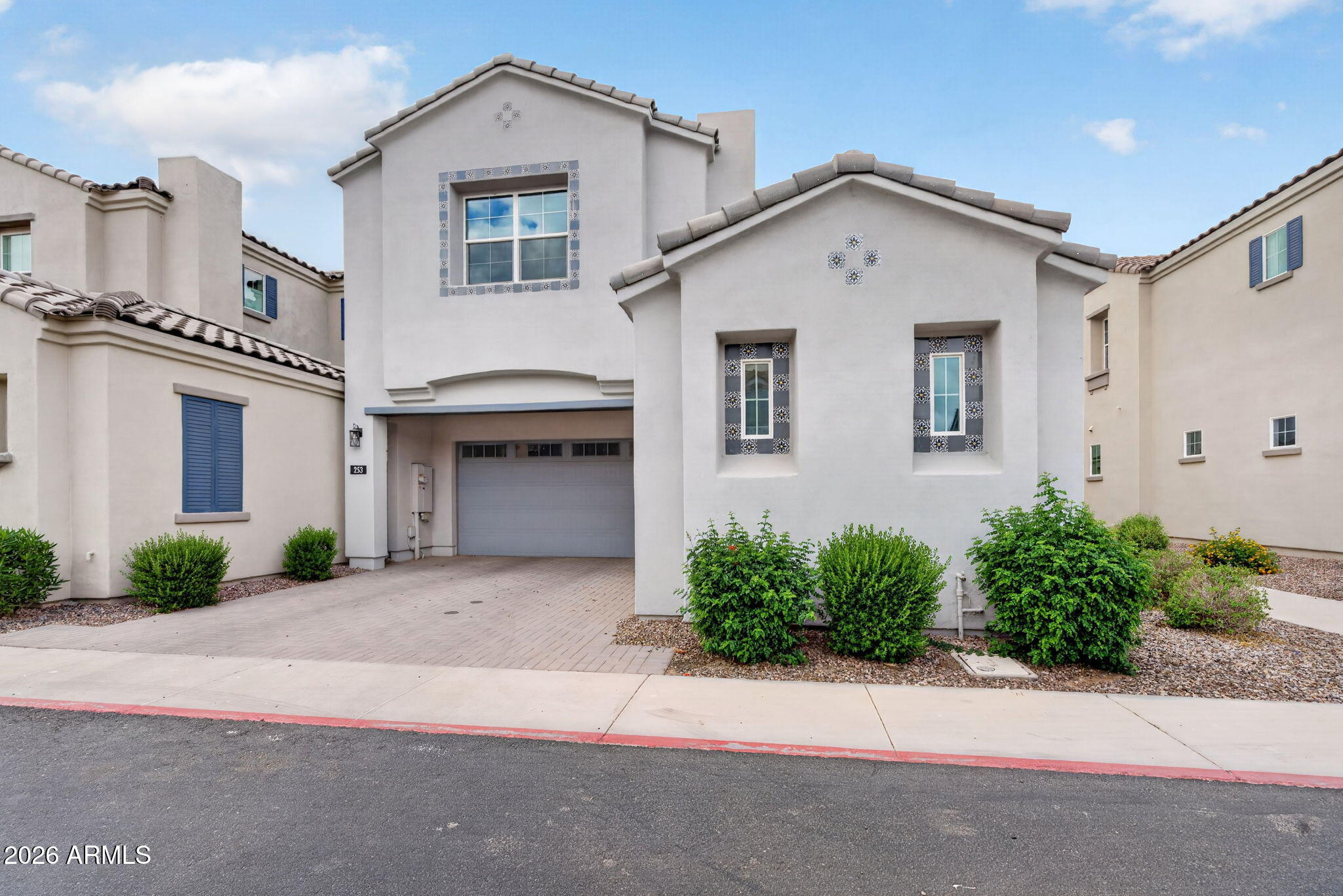 253 E BALSAM Drive