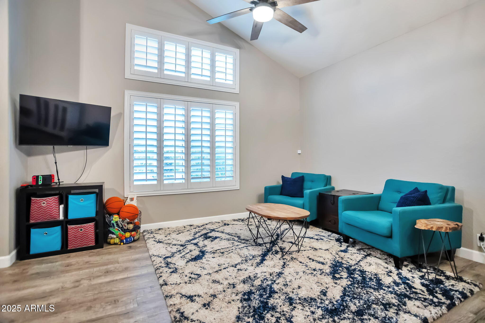 431 W MOUNTAIN VISTA Drive