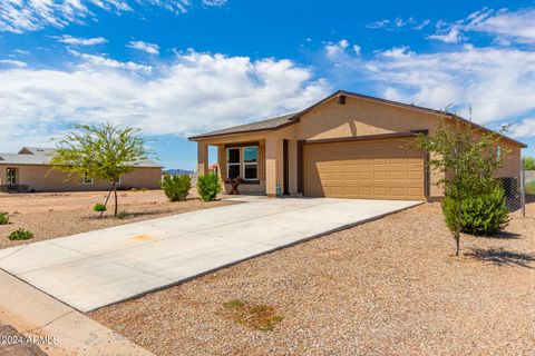 A home in Arizona City