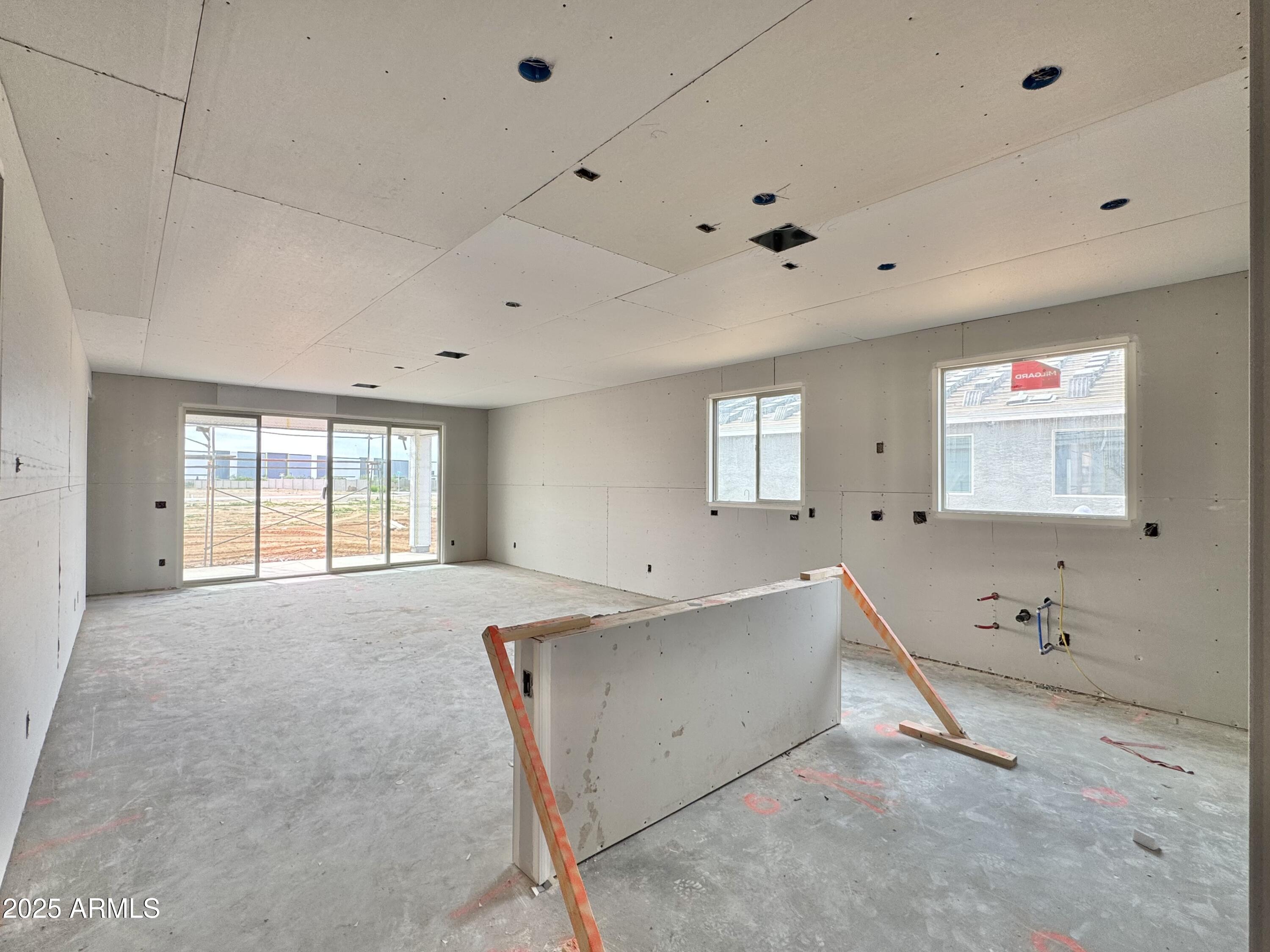 15621 W BROWN Street