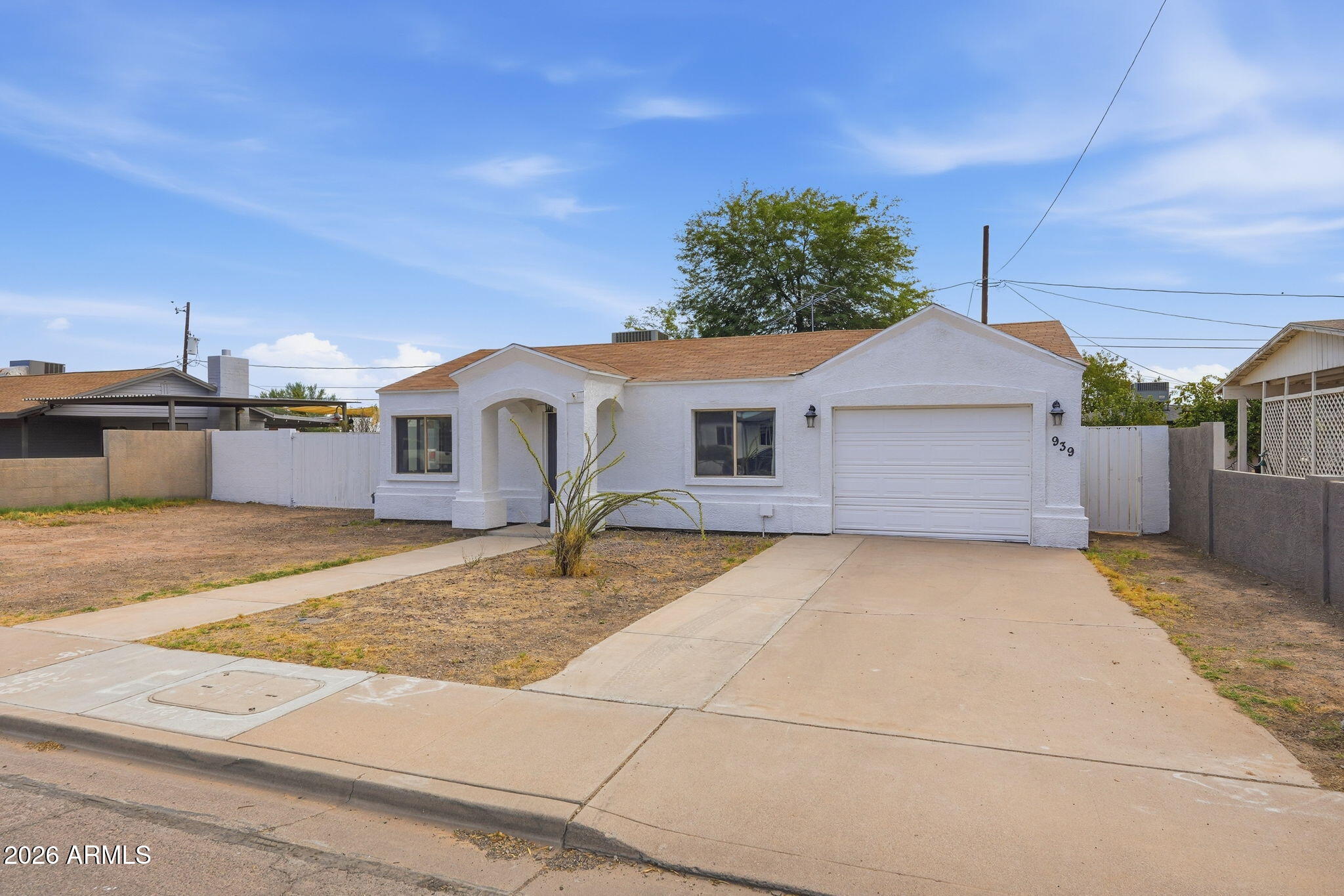 939 S PIONEER --