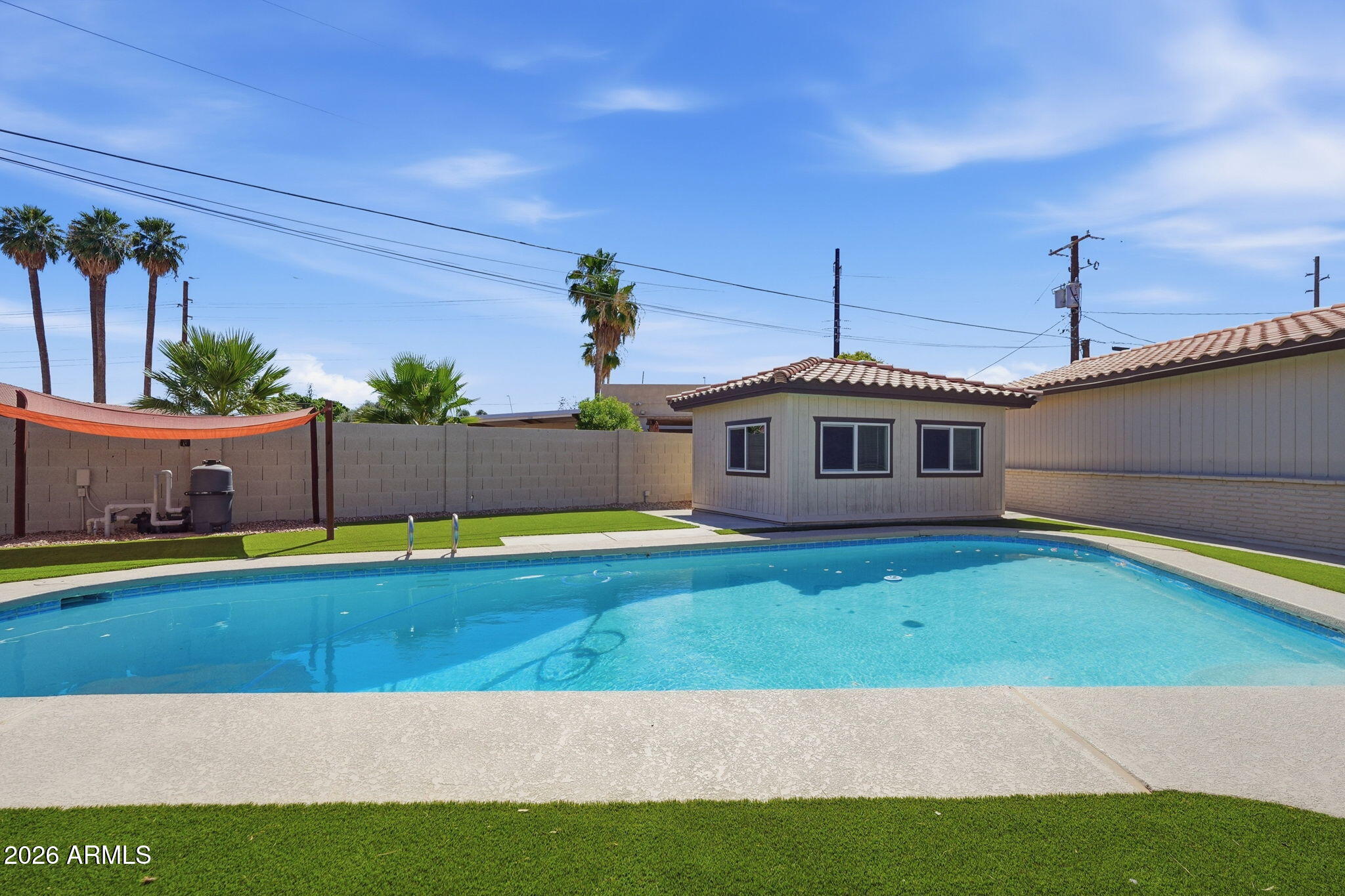 2515 S PALM Drive