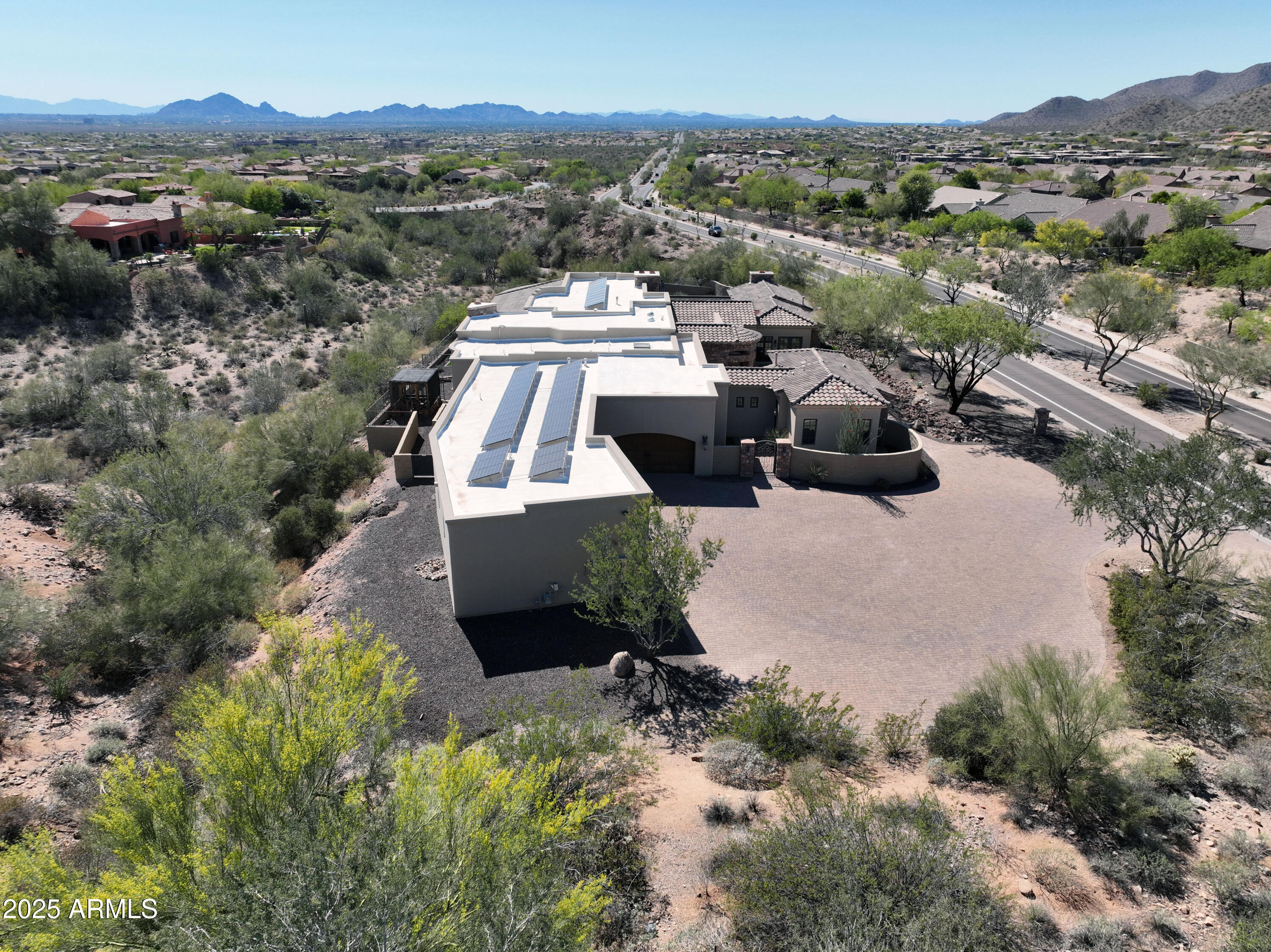 SCOTTSDALE MOUNTAIN ESTATES UNIT ONE - Residential