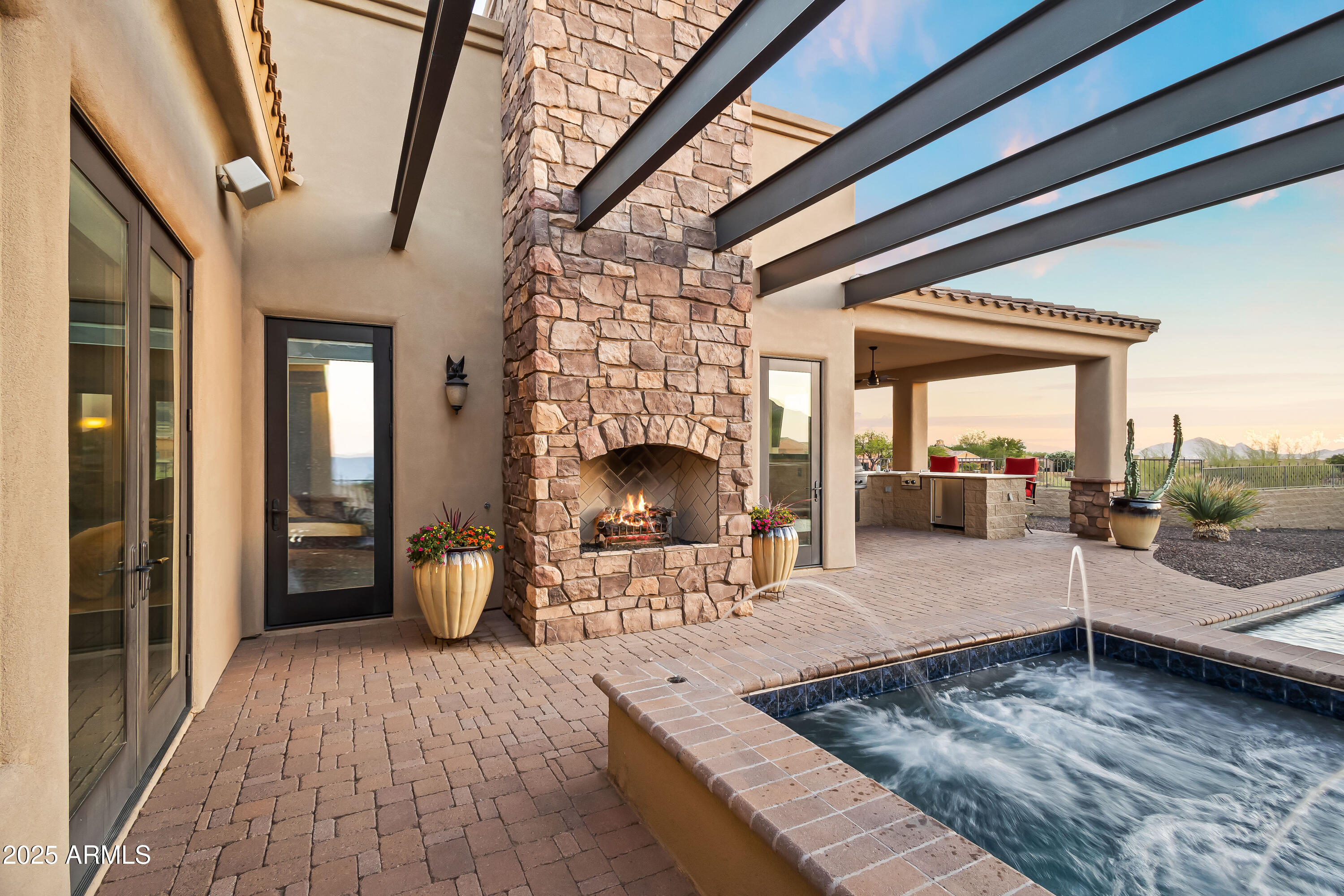 SCOTTSDALE MOUNTAIN ESTATES UNIT ONE - Residential