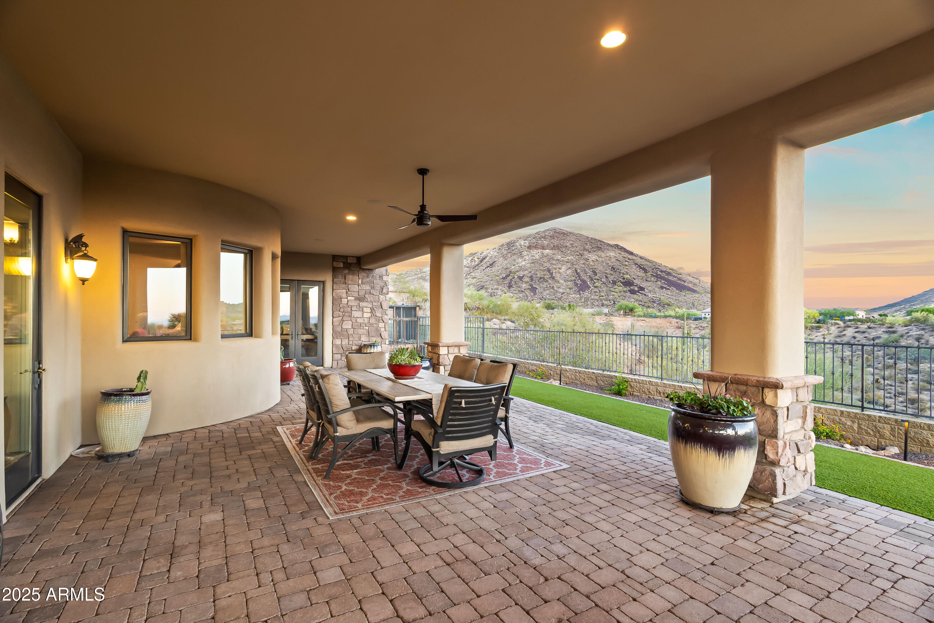 SCOTTSDALE MOUNTAIN ESTATES UNIT ONE - Residential