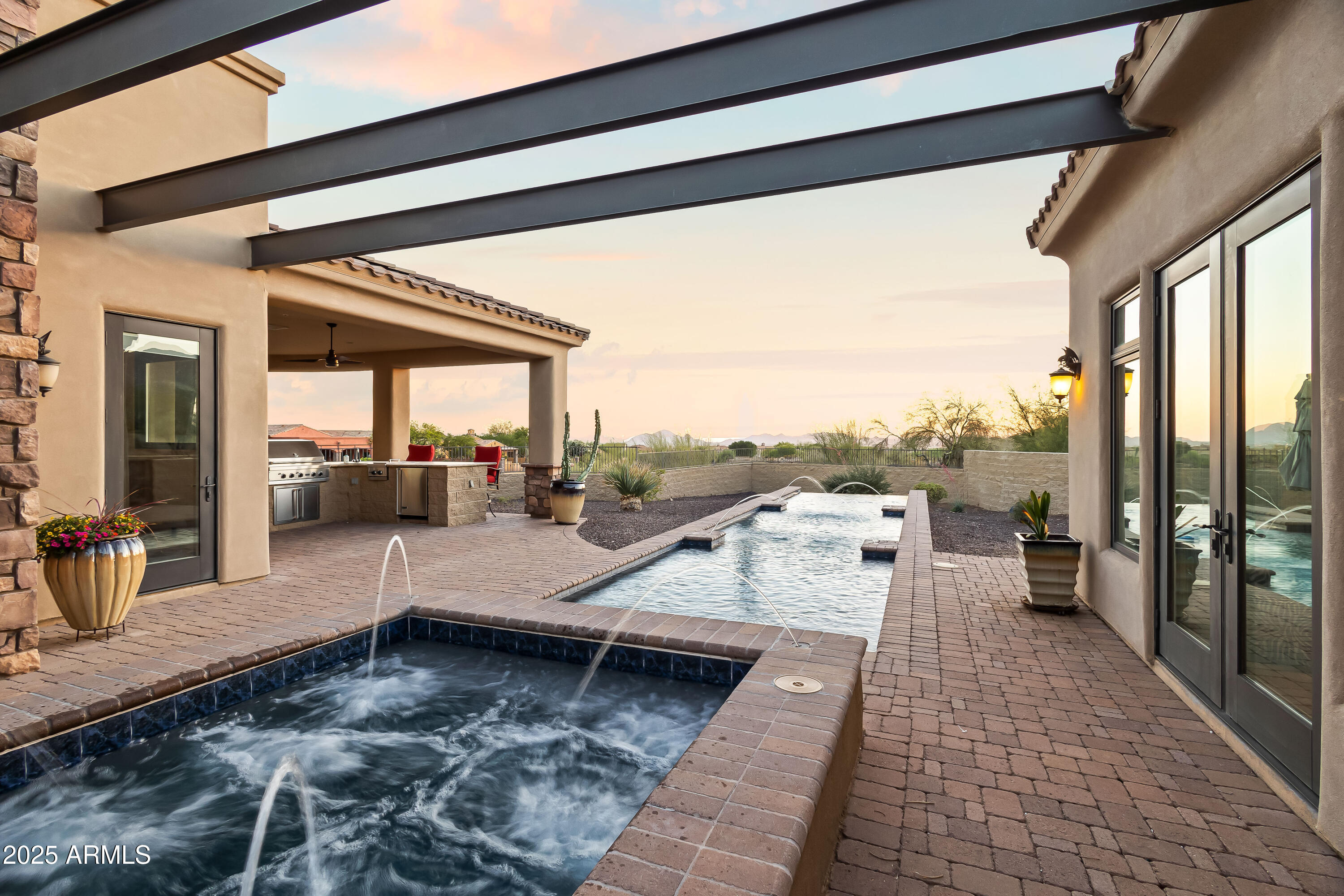 SCOTTSDALE MOUNTAIN ESTATES UNIT ONE - Residential