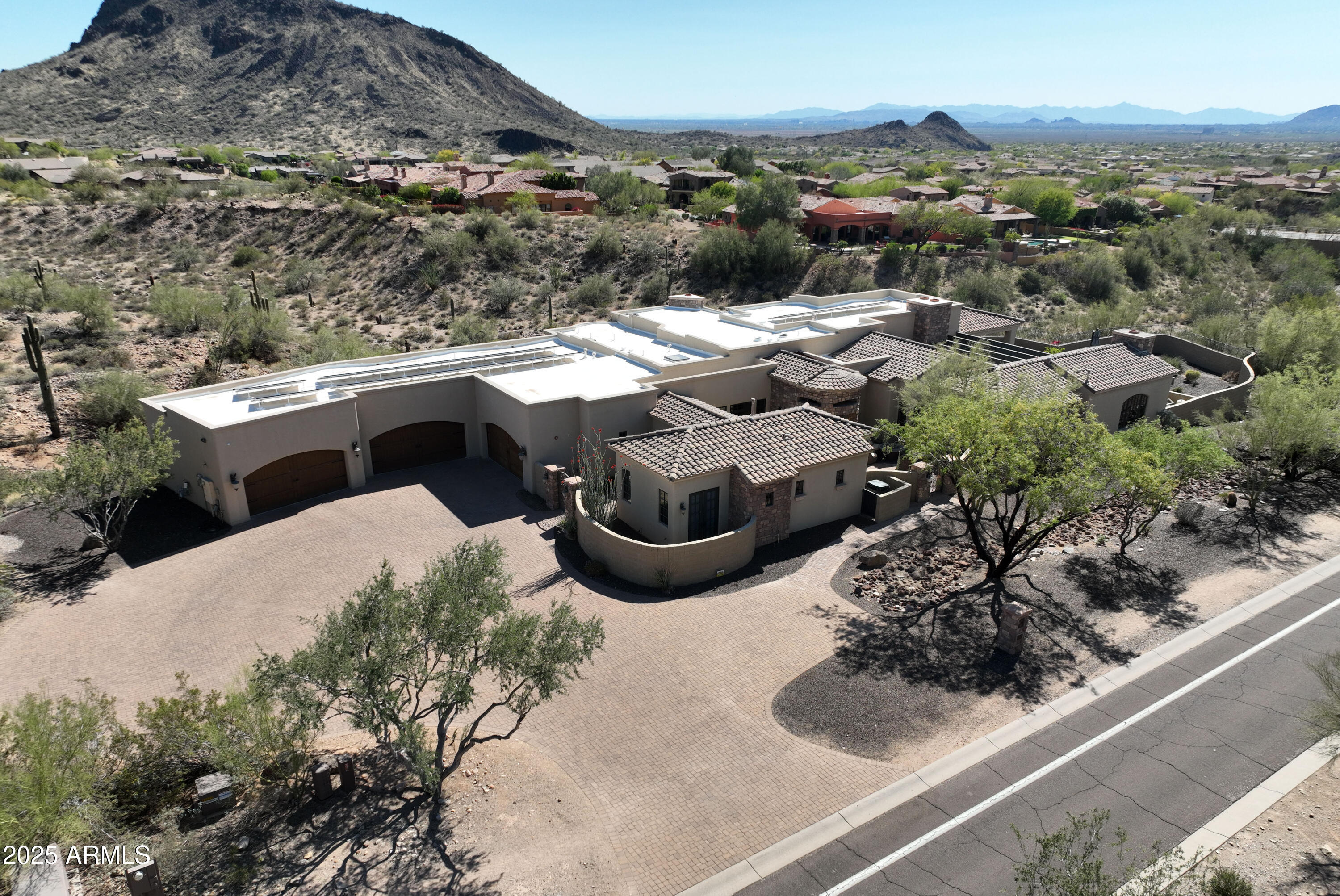 SCOTTSDALE MOUNTAIN ESTATES UNIT ONE - Residential