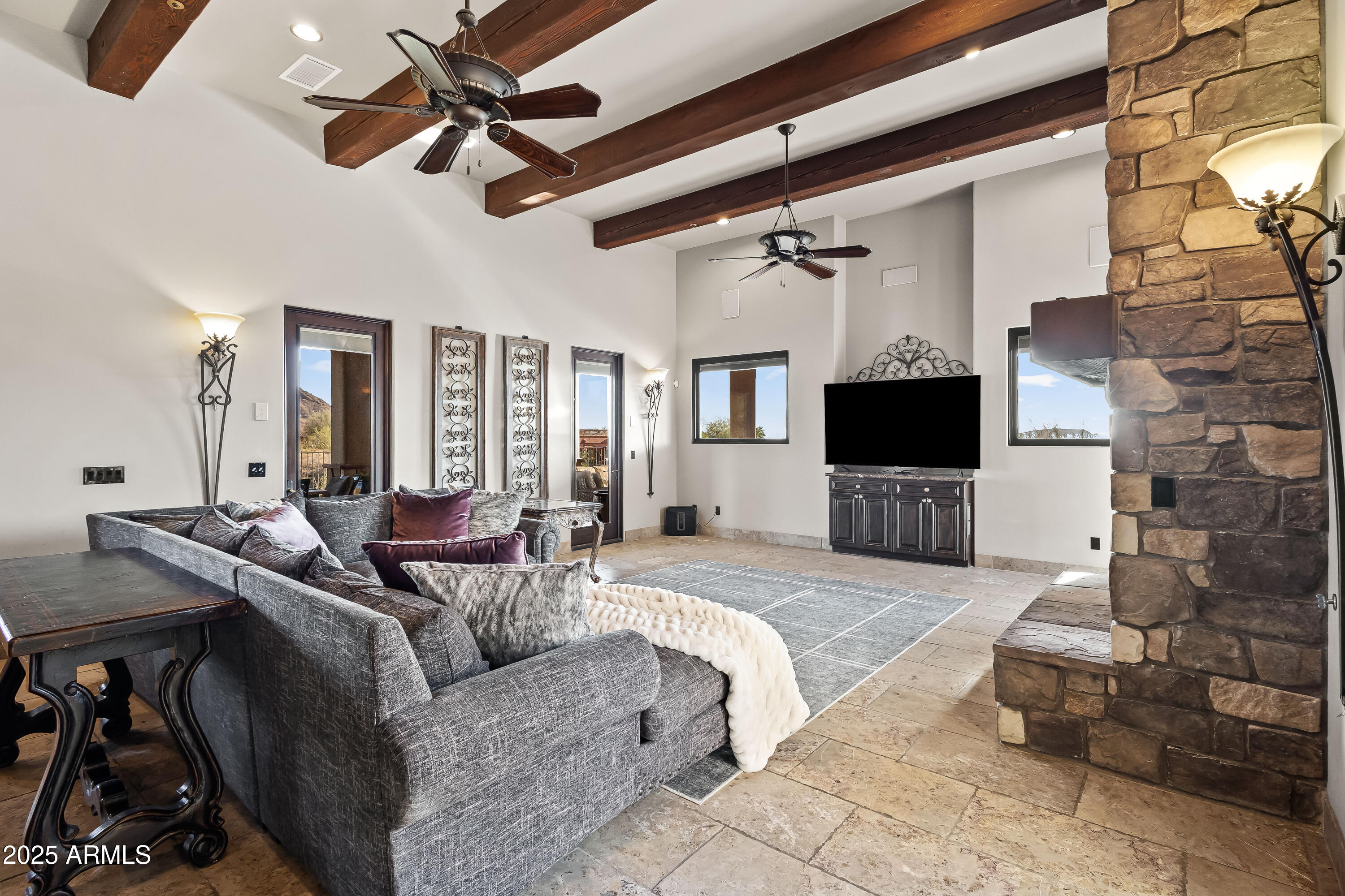 SCOTTSDALE MOUNTAIN ESTATES UNIT ONE - Residential