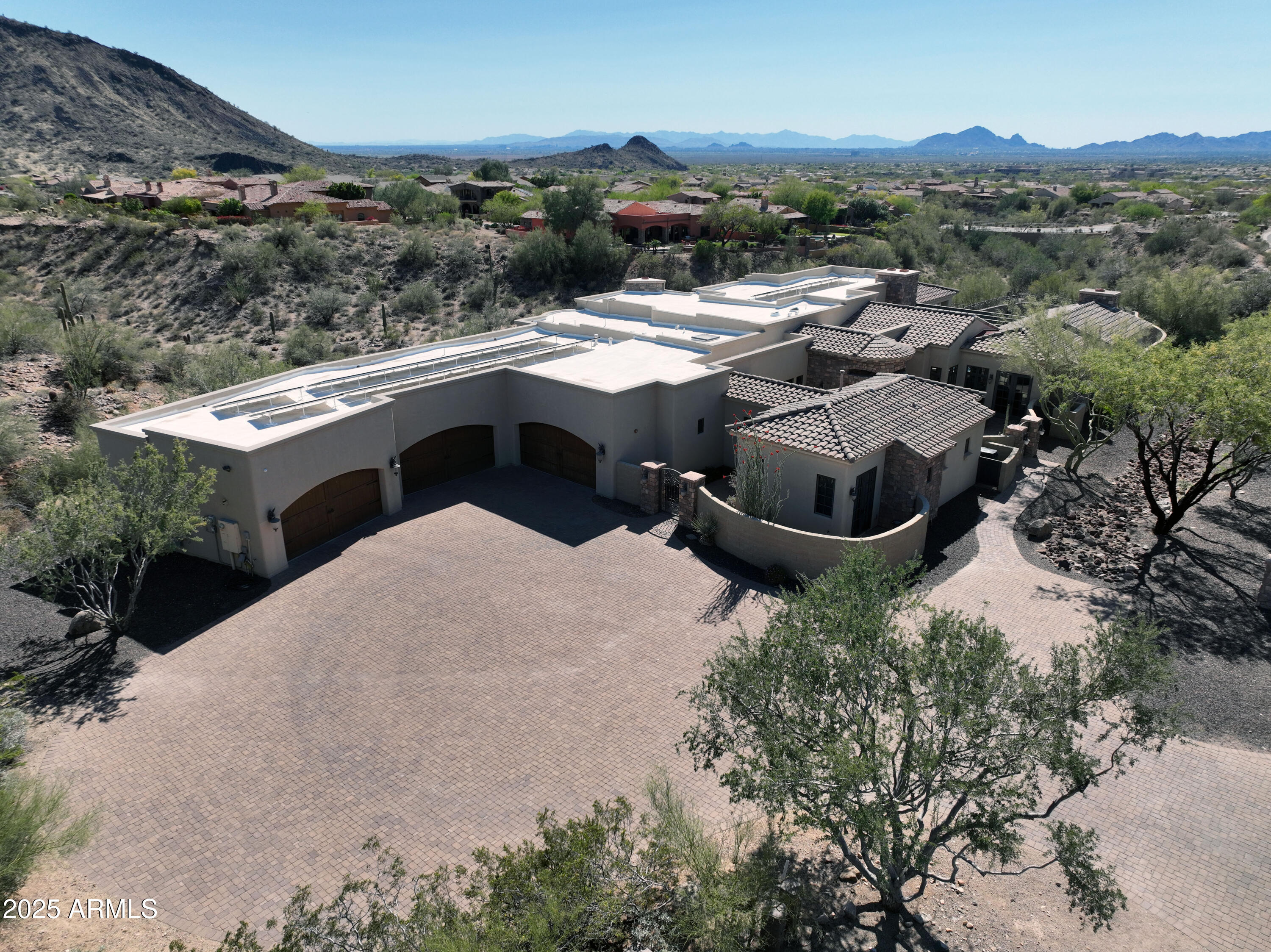 SCOTTSDALE MOUNTAIN ESTATES UNIT ONE - Residential
