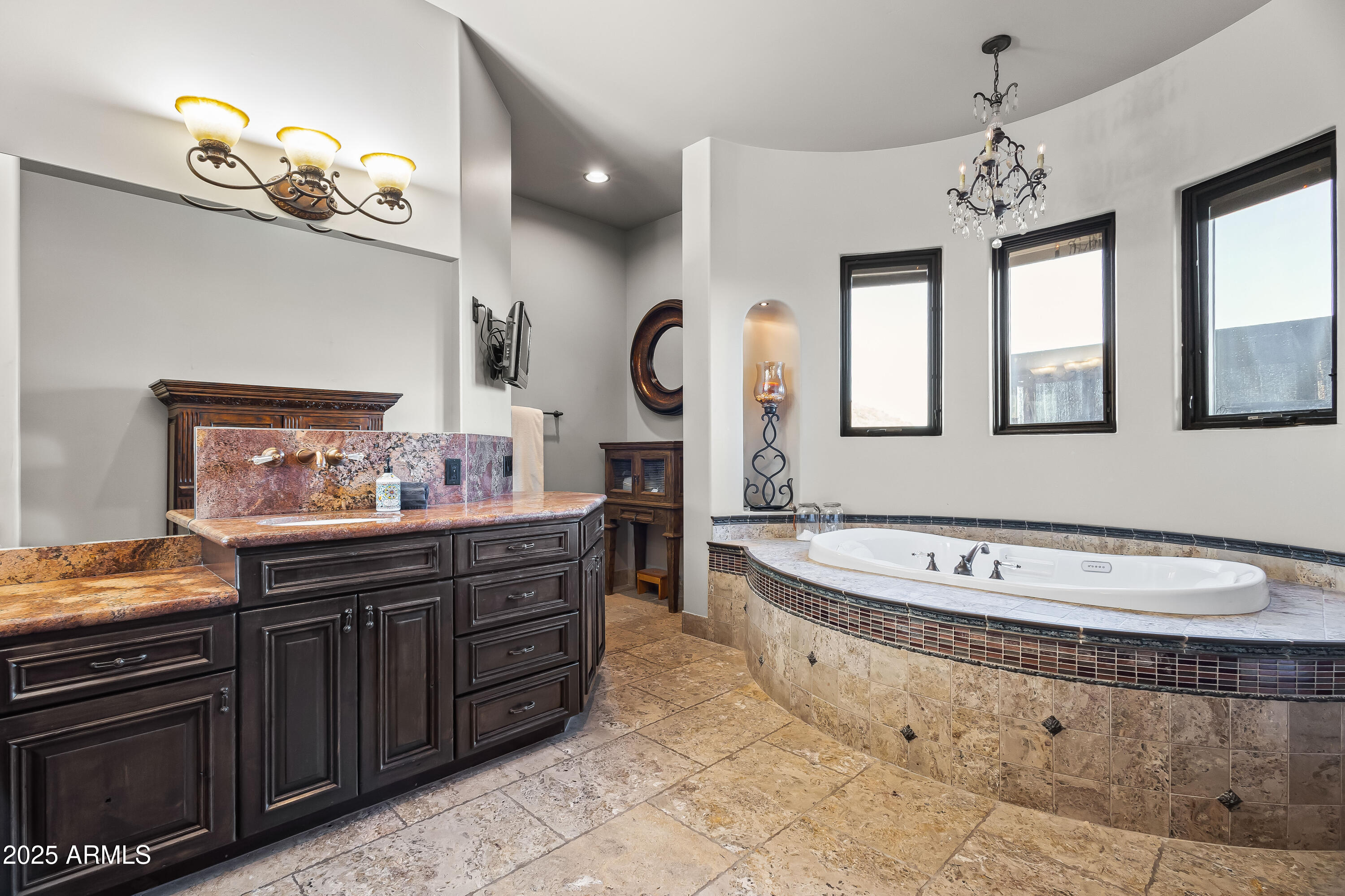 SCOTTSDALE MOUNTAIN ESTATES UNIT ONE - Residential