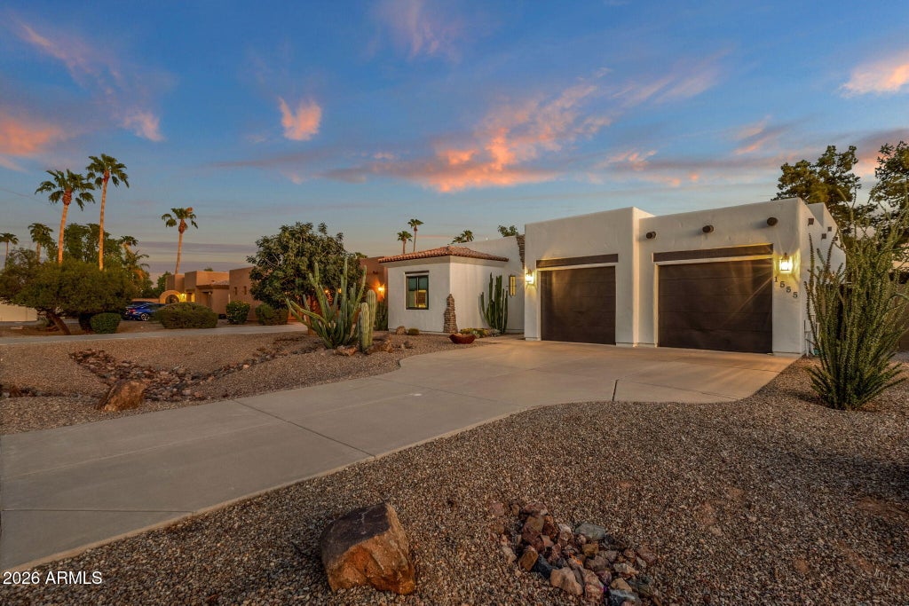 Photo of 1555 E Kings Court, Gilbert, AZ 85234 (MLS # 7093985)