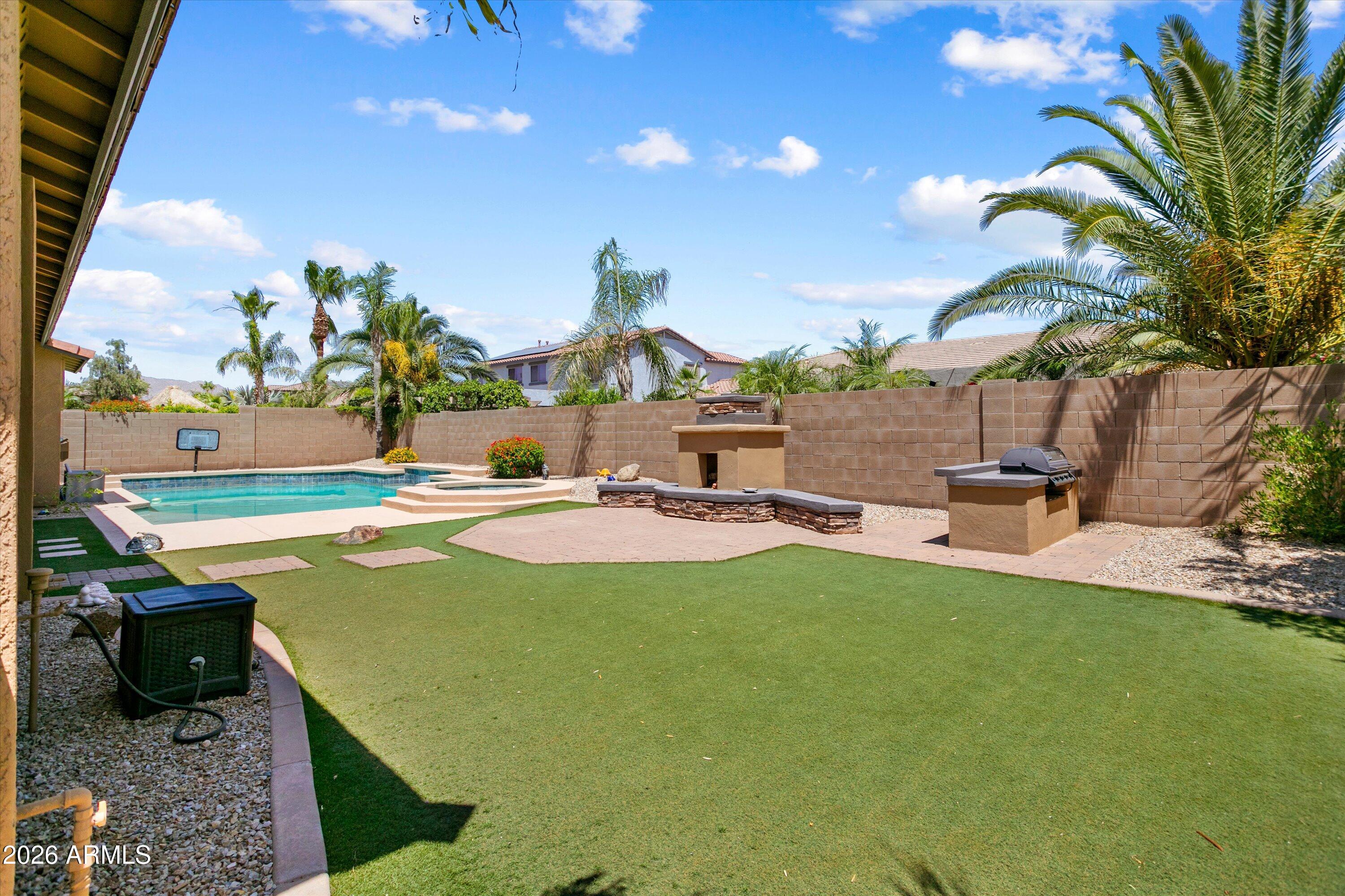 SIERRA MONTANA PARCEL 5 - Residential