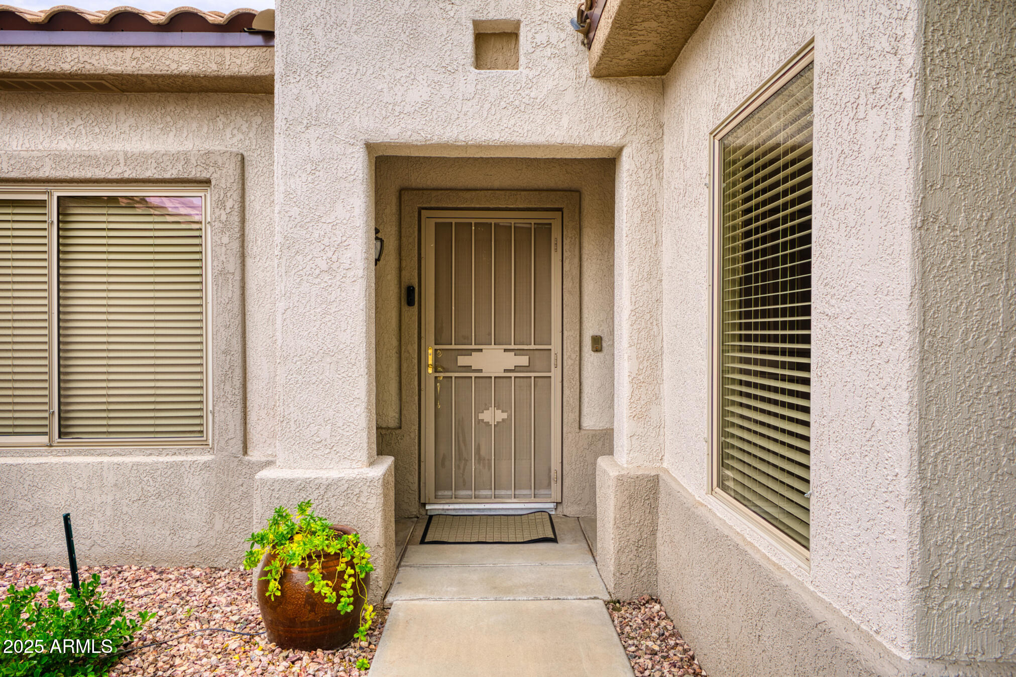 19719 N DESERT SONG Way