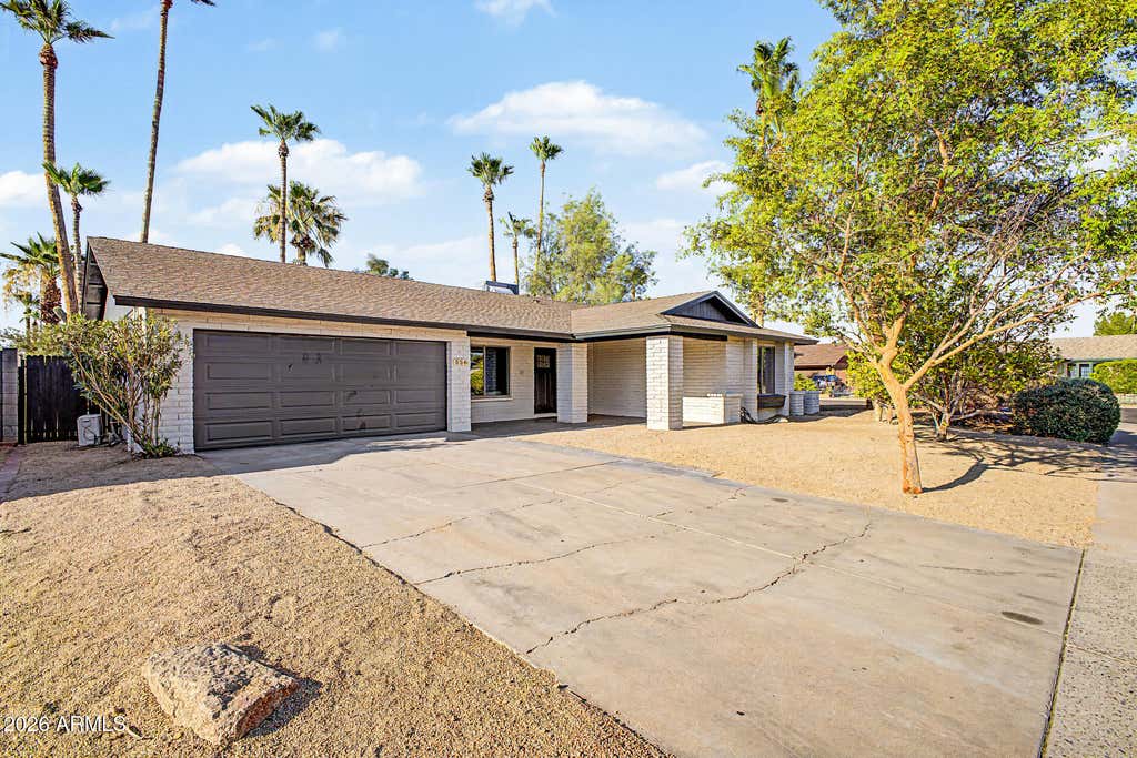 Photo of 556 W Kiva Avenue, Mesa, AZ 85210 (MLS # 7052058)