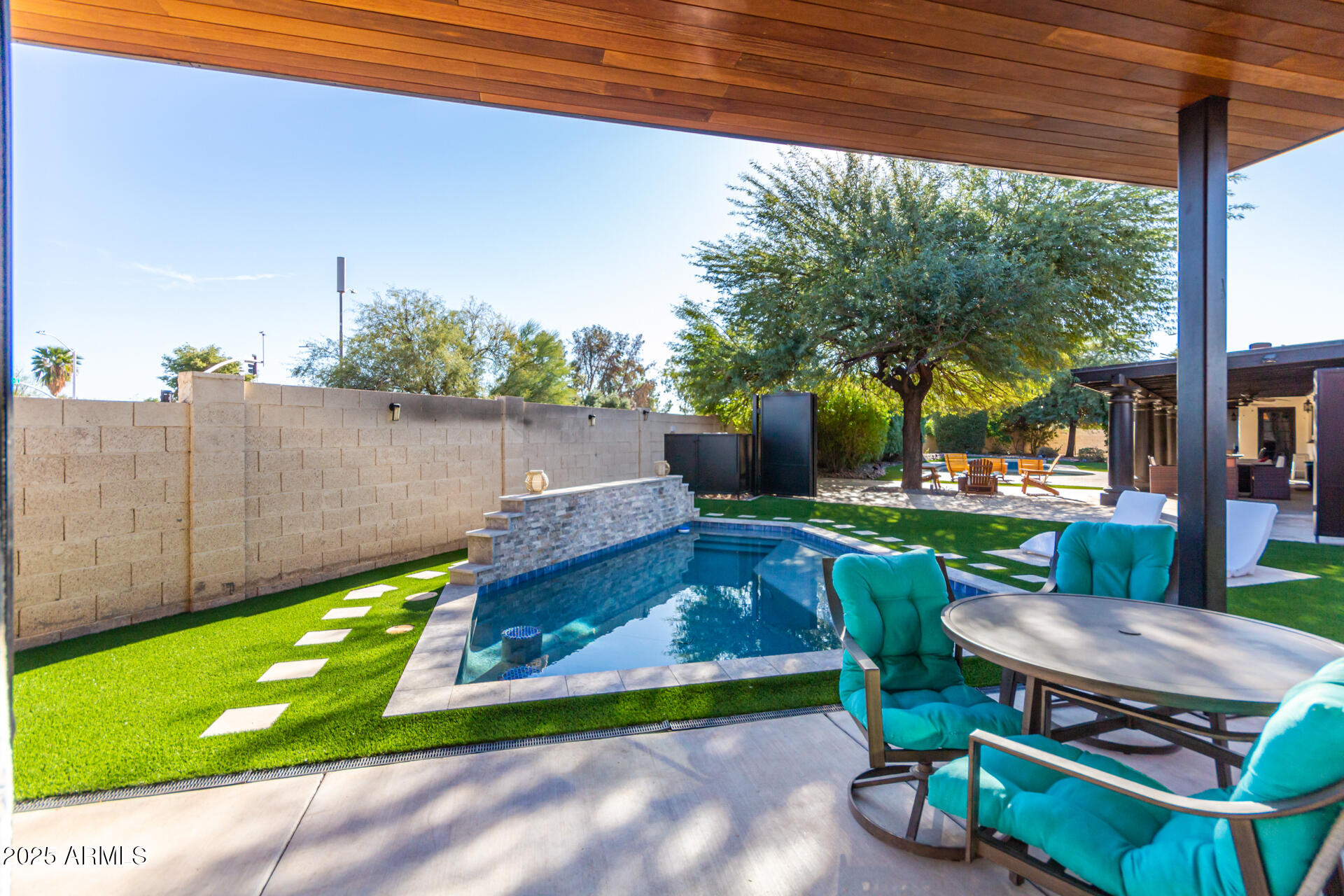 8325 E WETHERSFIELD Road