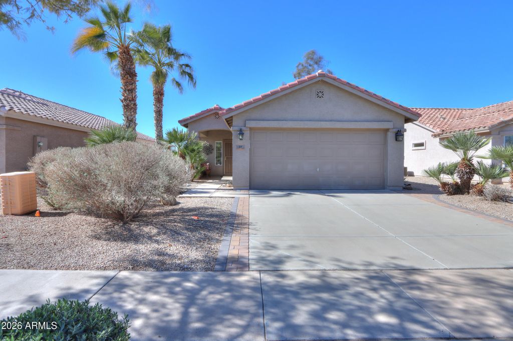 Photo of 37 S Seville Lane, Casa Grande, AZ 85194 (MLS # 6980276)