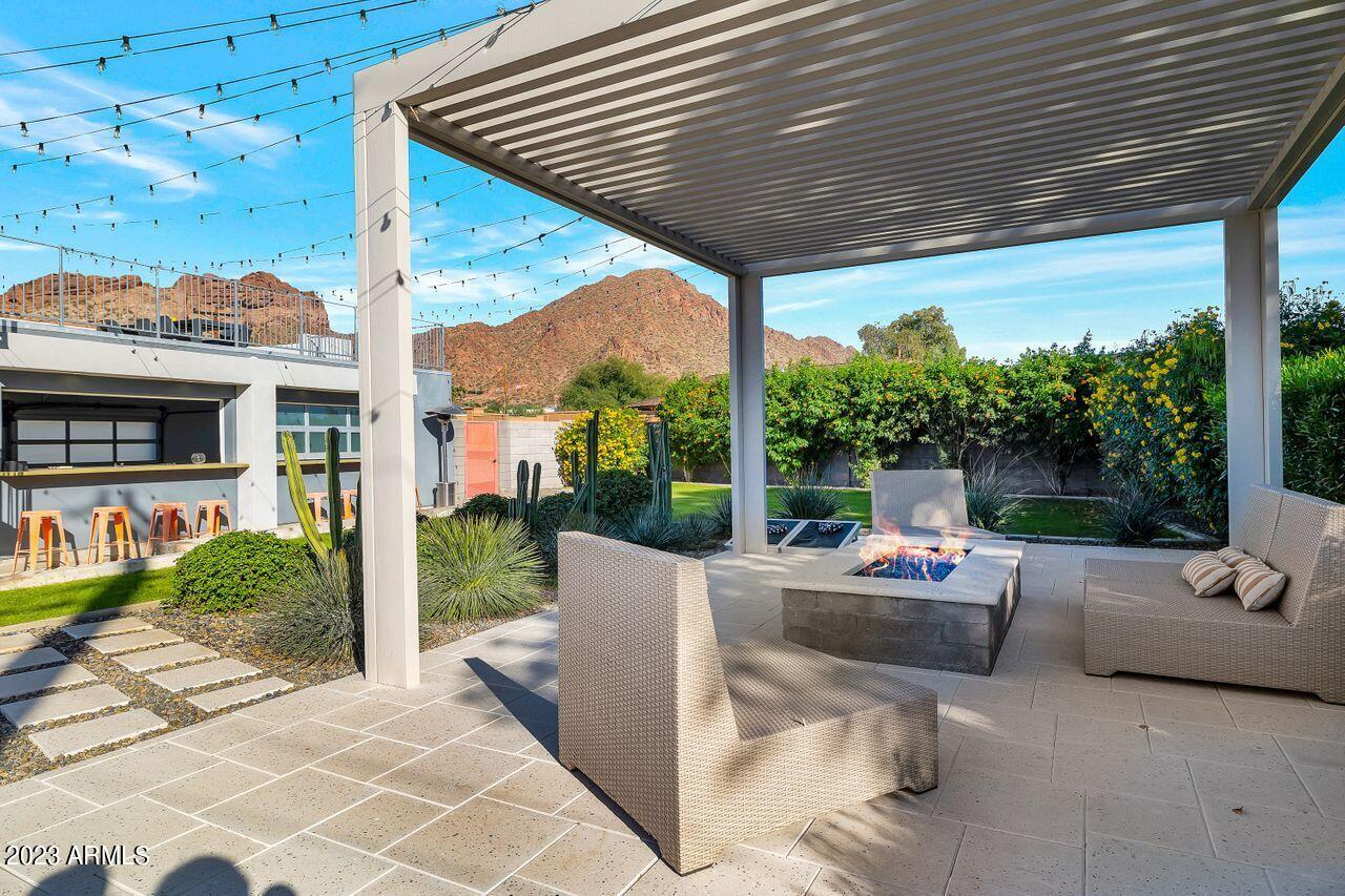 DEL RAY ESTATES - Residential
