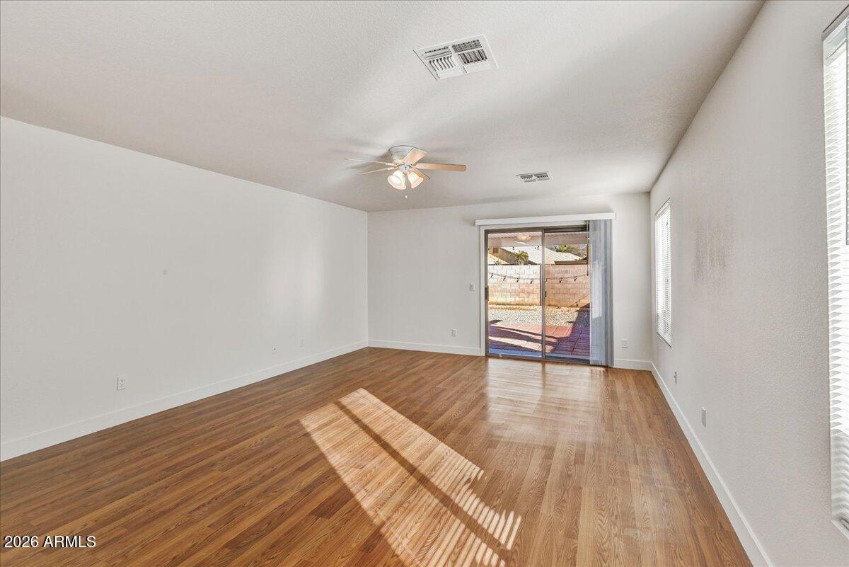 11432 W SHERIDAN Street